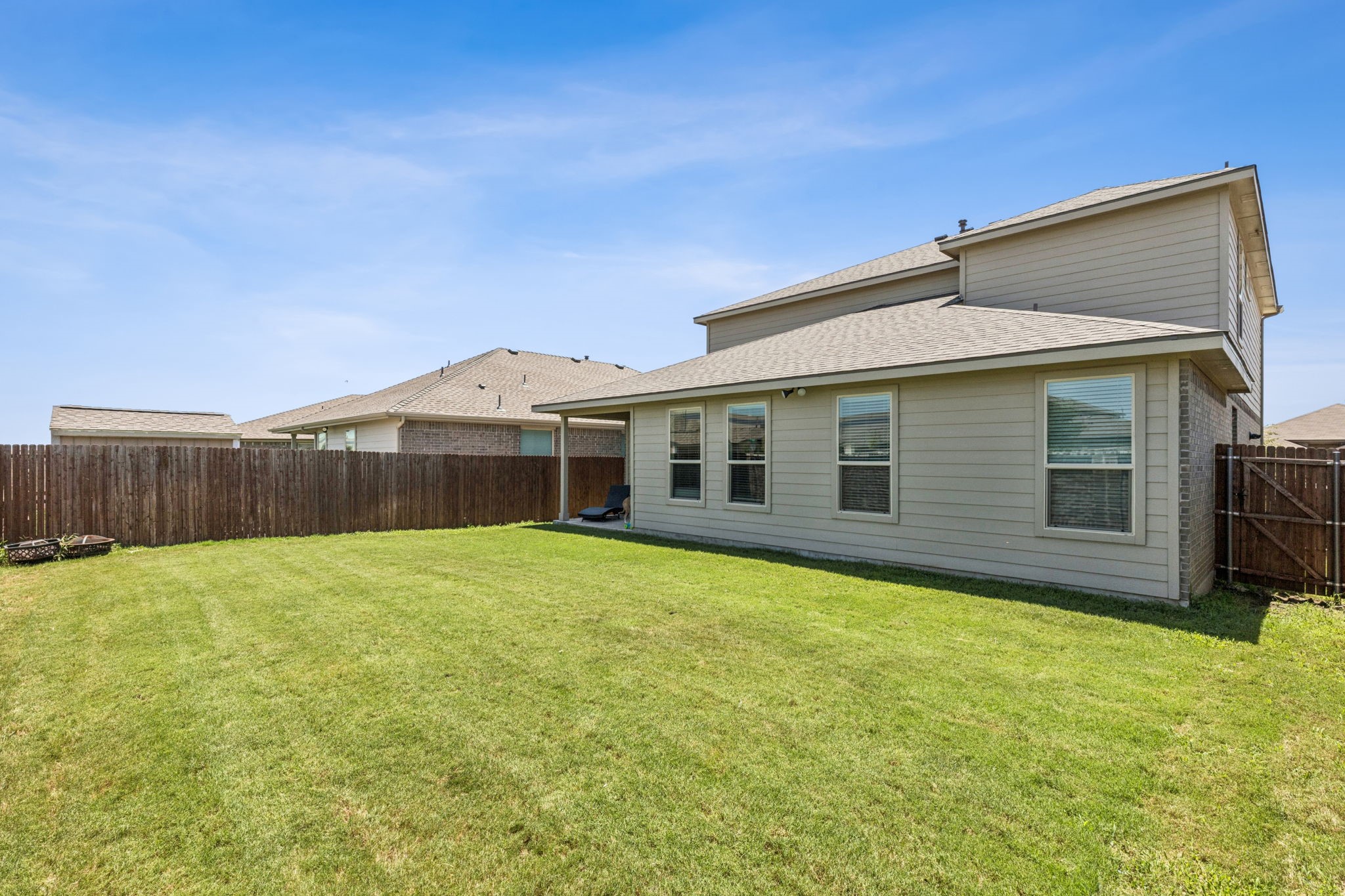1449 Archway Court