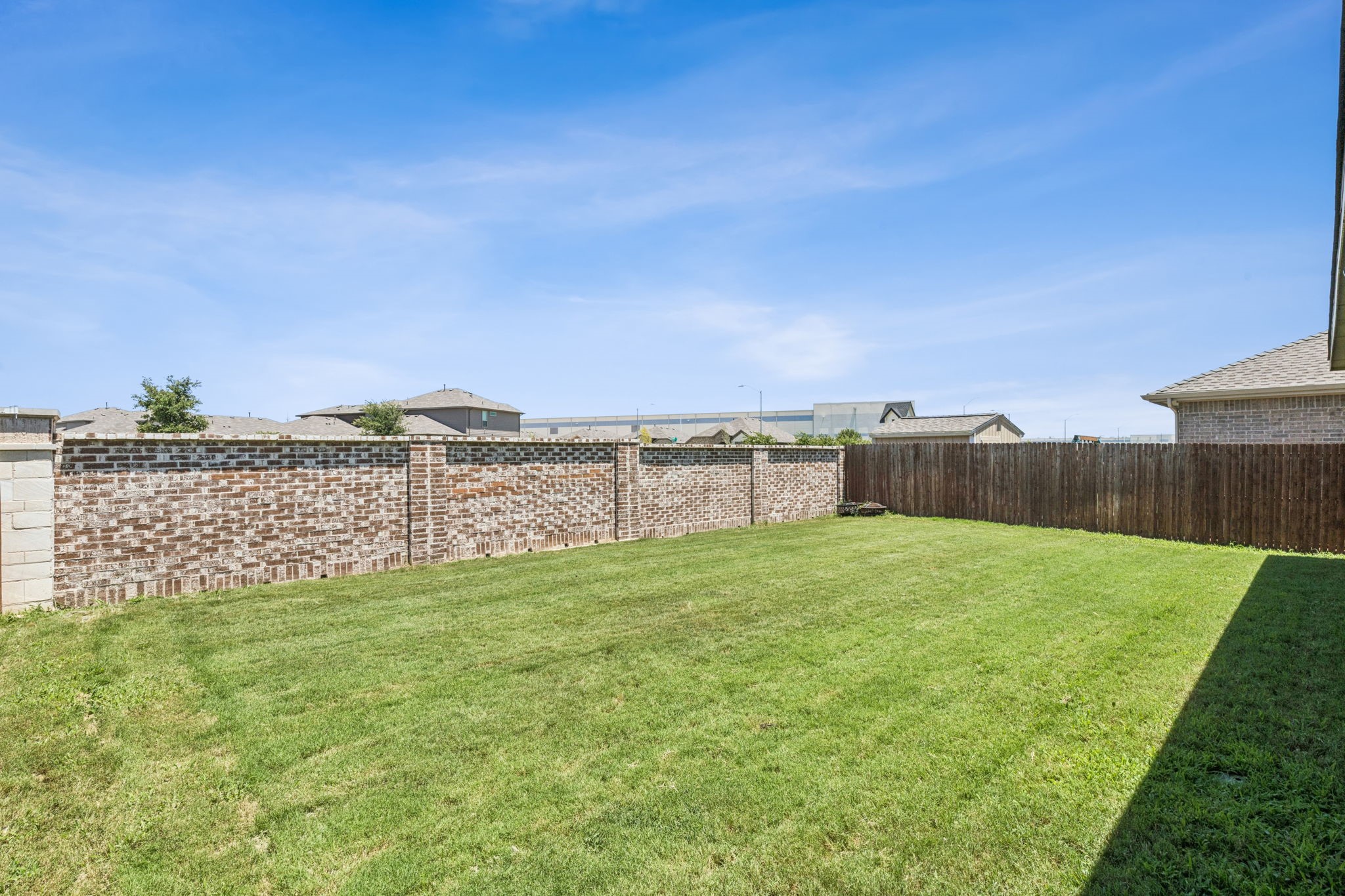 1449 Archway Court