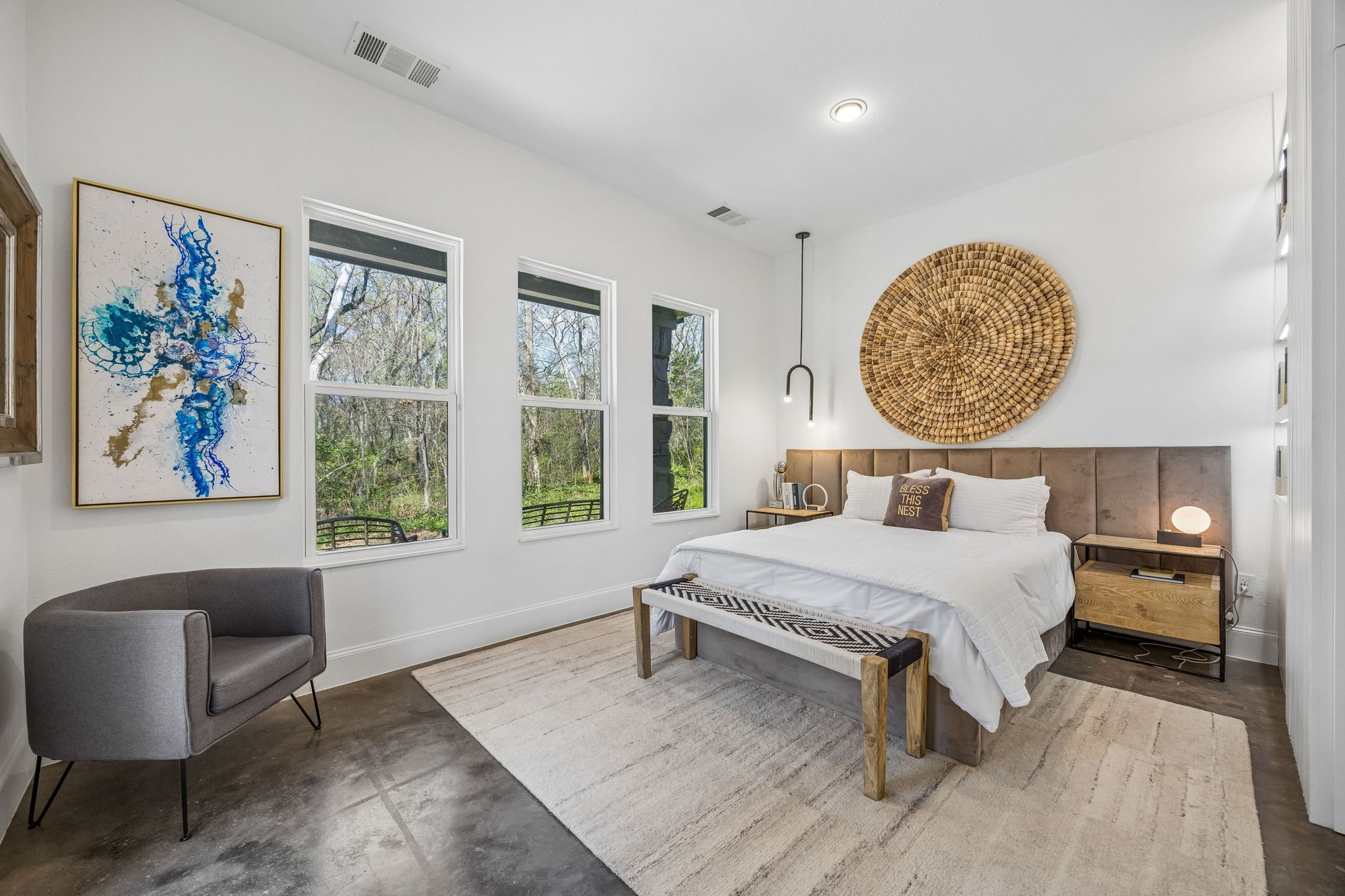 1250 Alto Vista Street