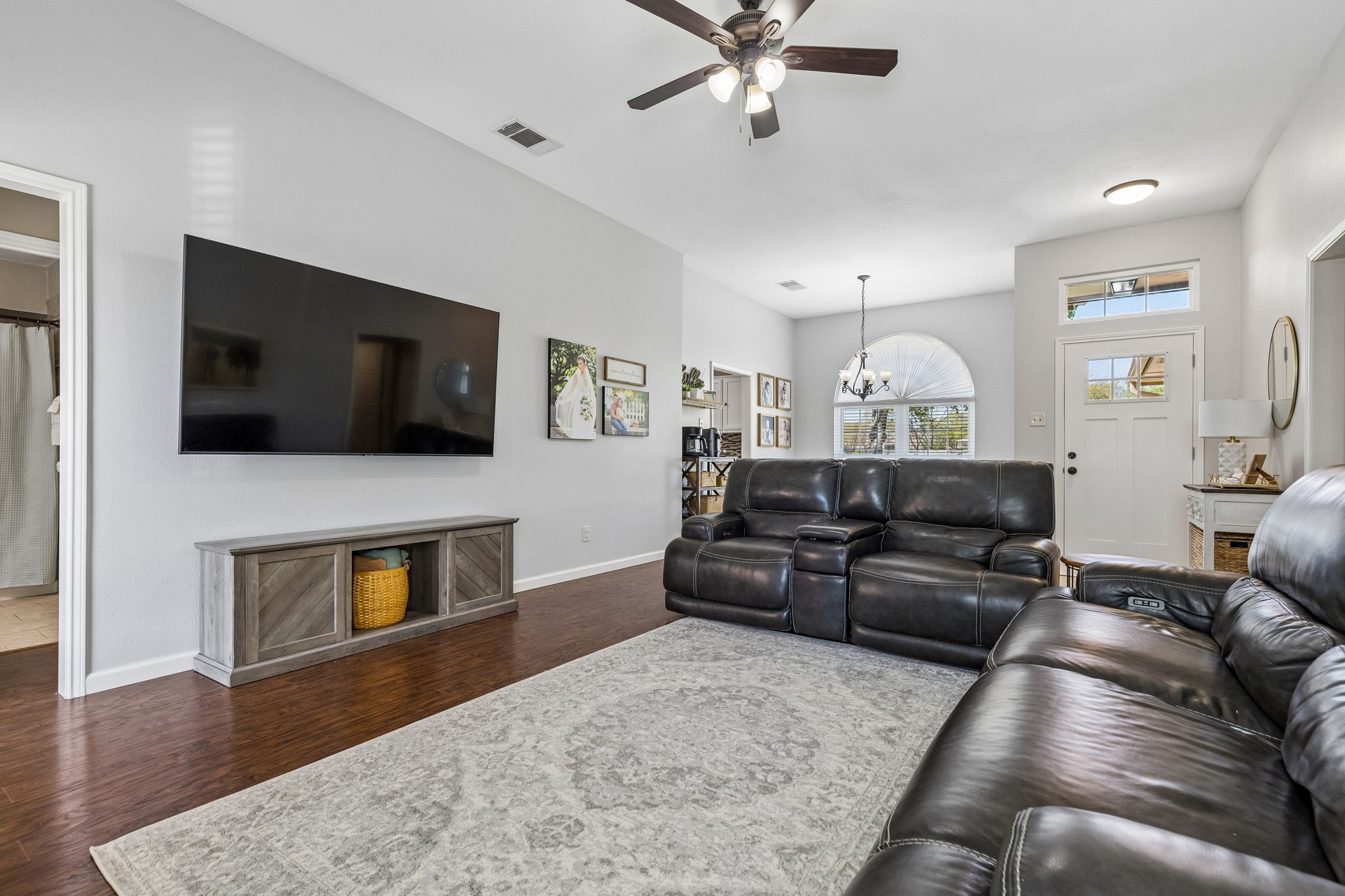 906 Bayfield Drive