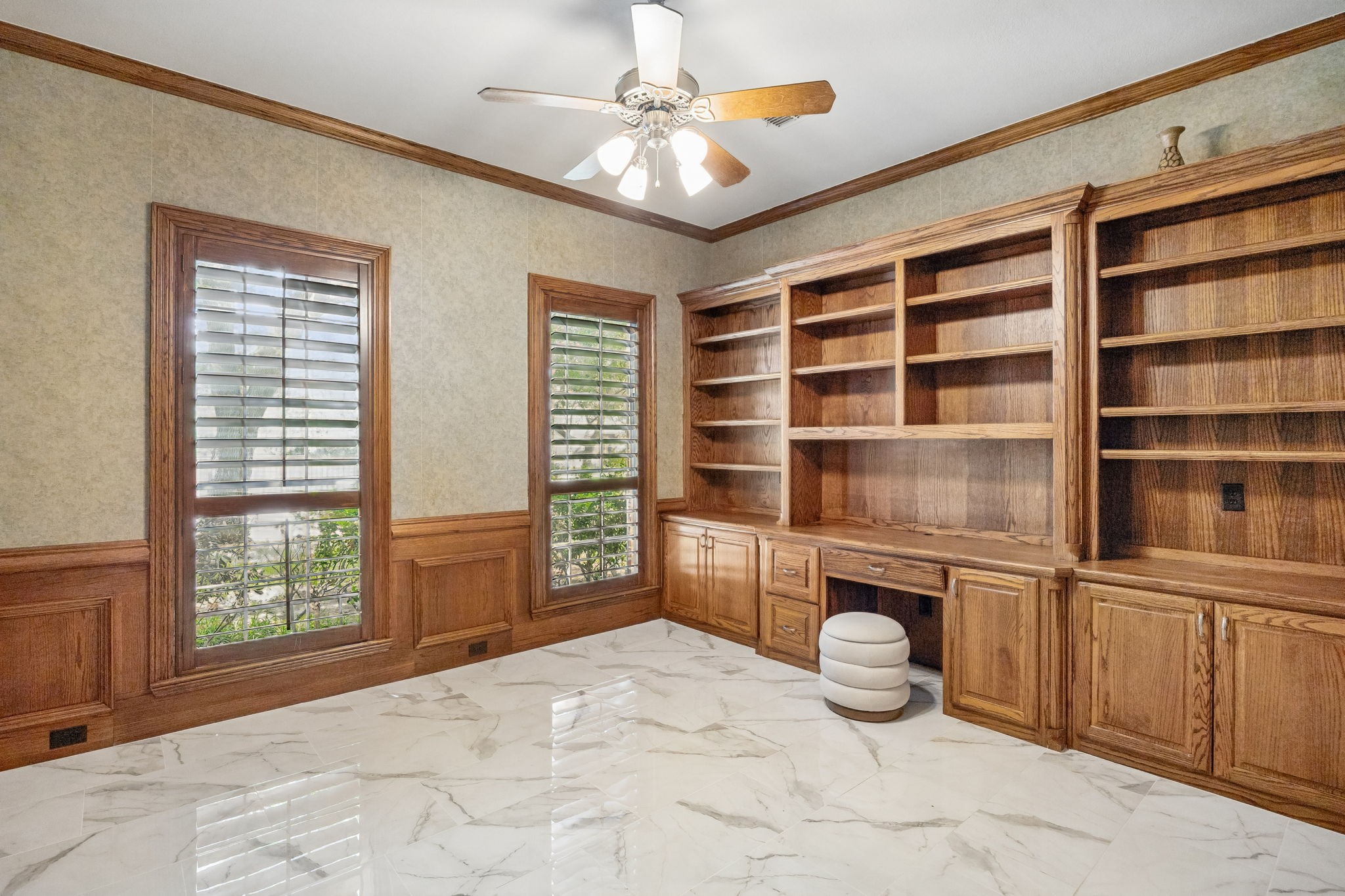 1000 Navarro Drive