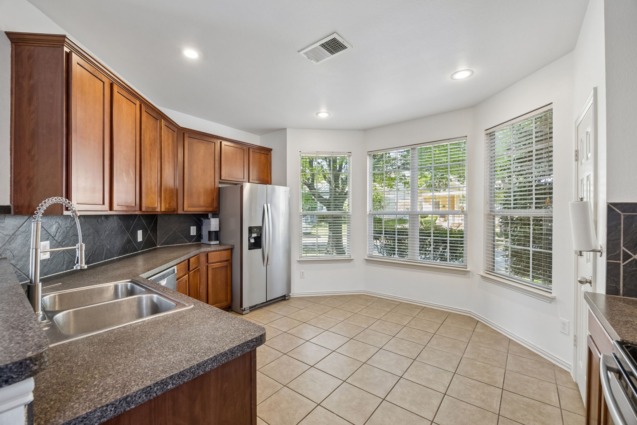 1376 Kingston Place