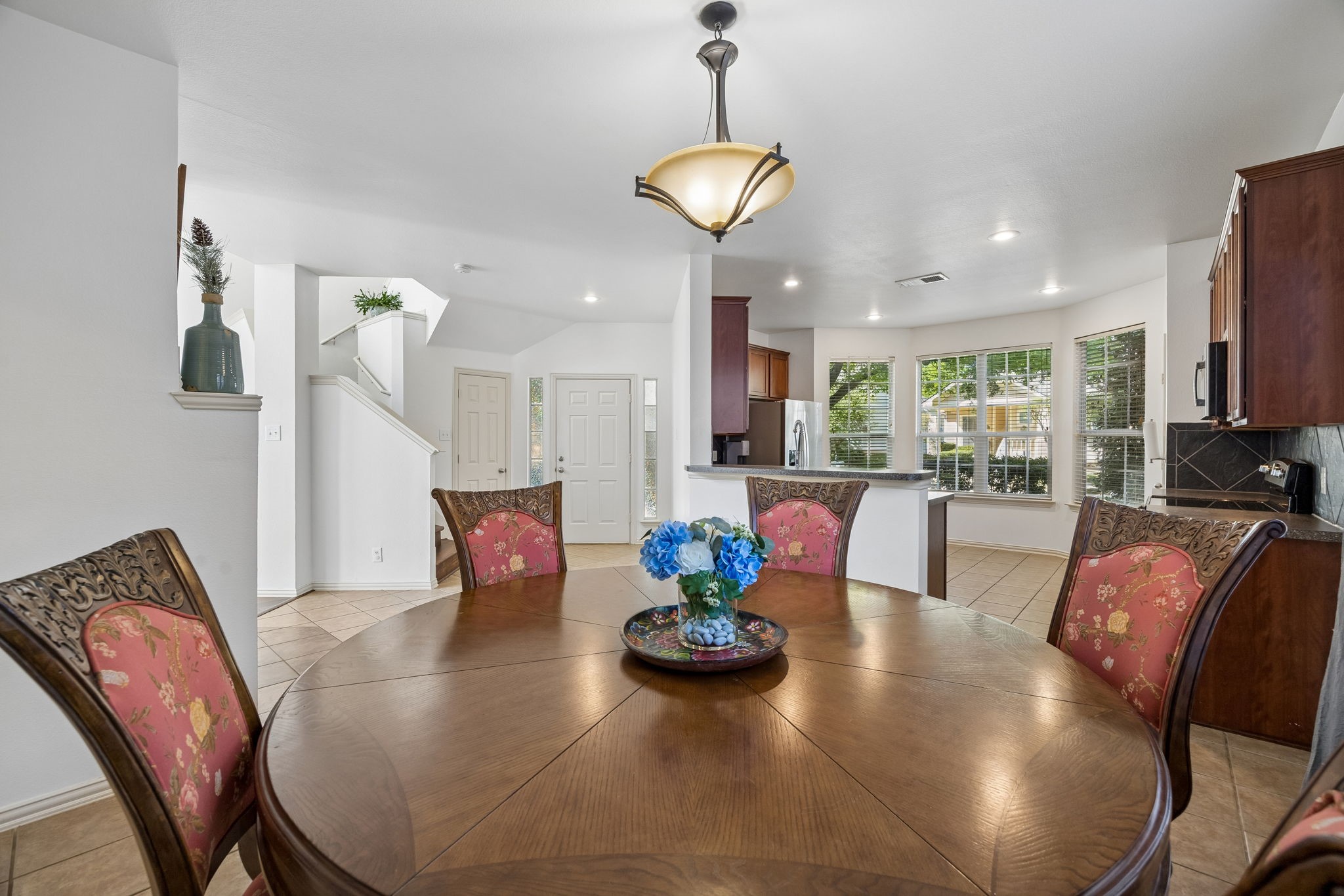 1376 Kingston Place