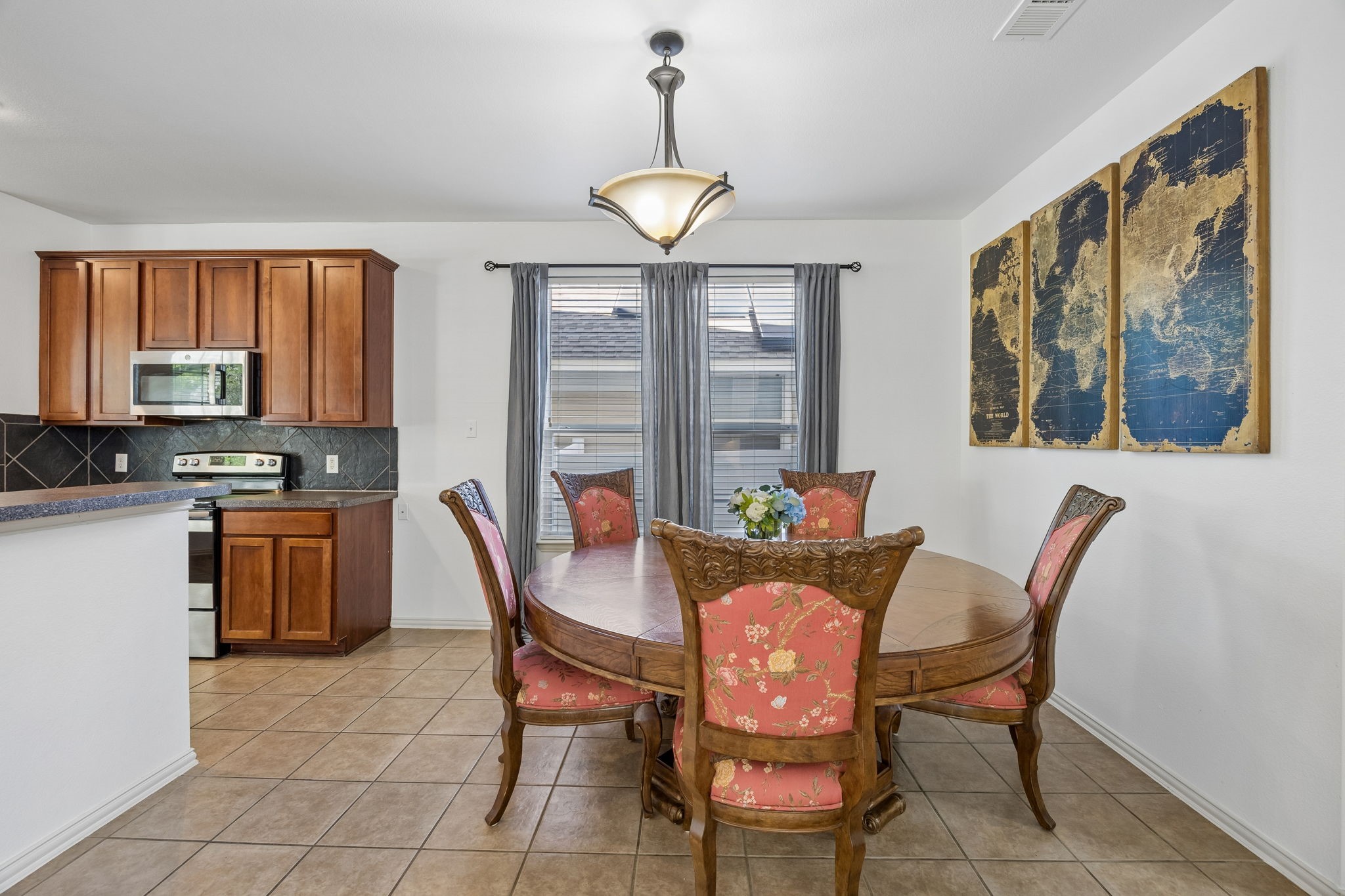 1376 Kingston Place