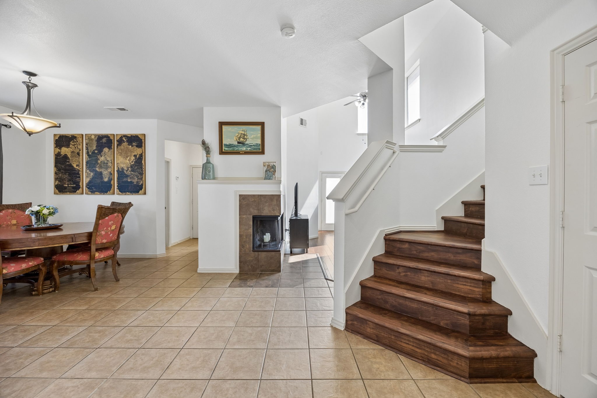 1376 Kingston Place