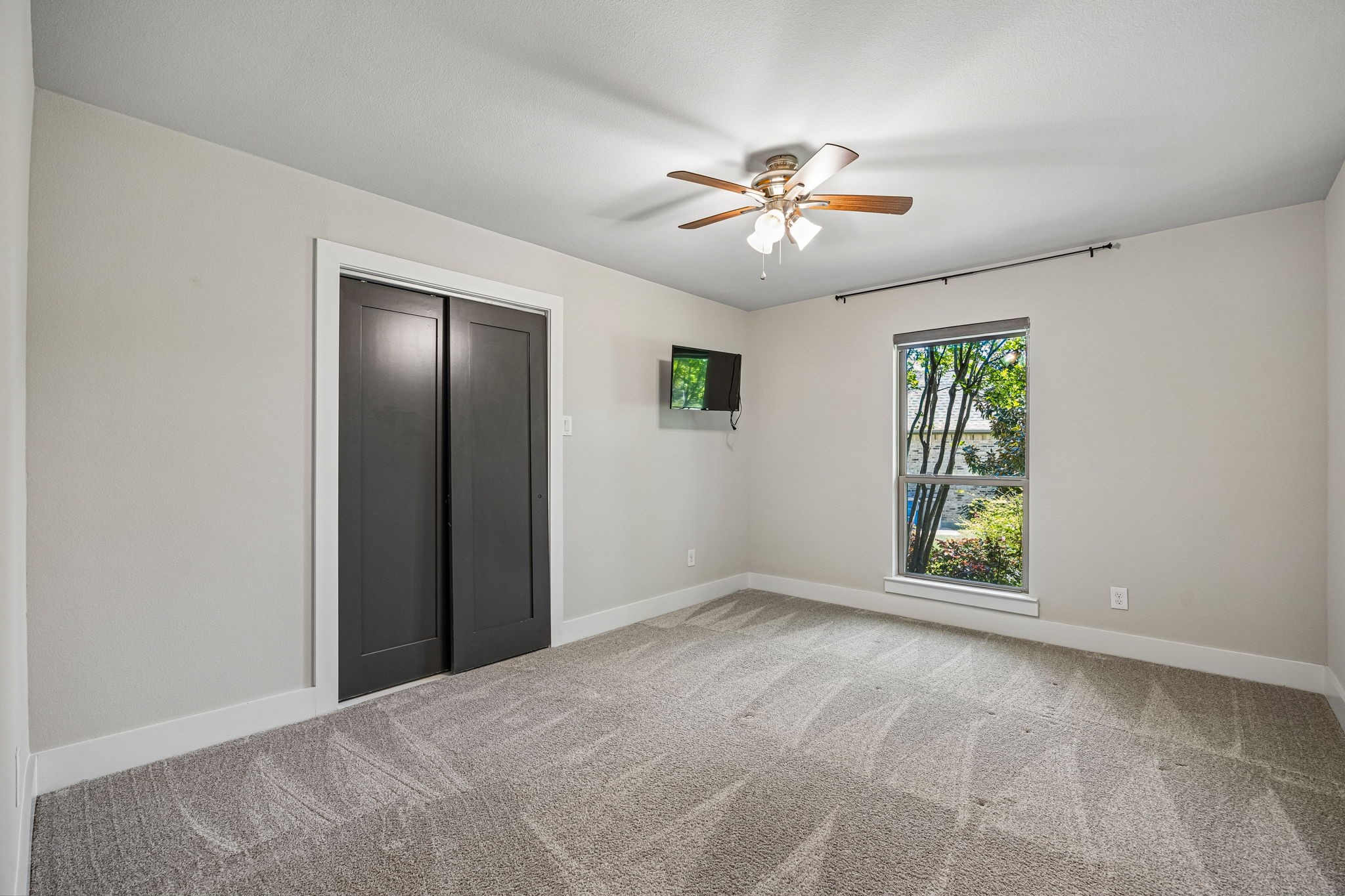 732 Creek Valley Court