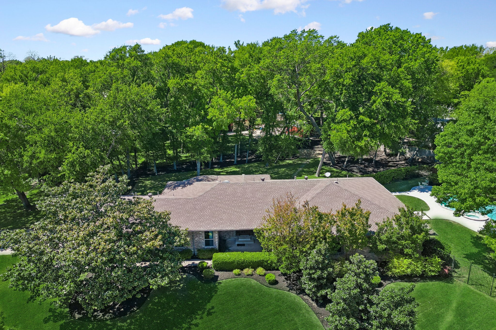 732 Creek Valley Court