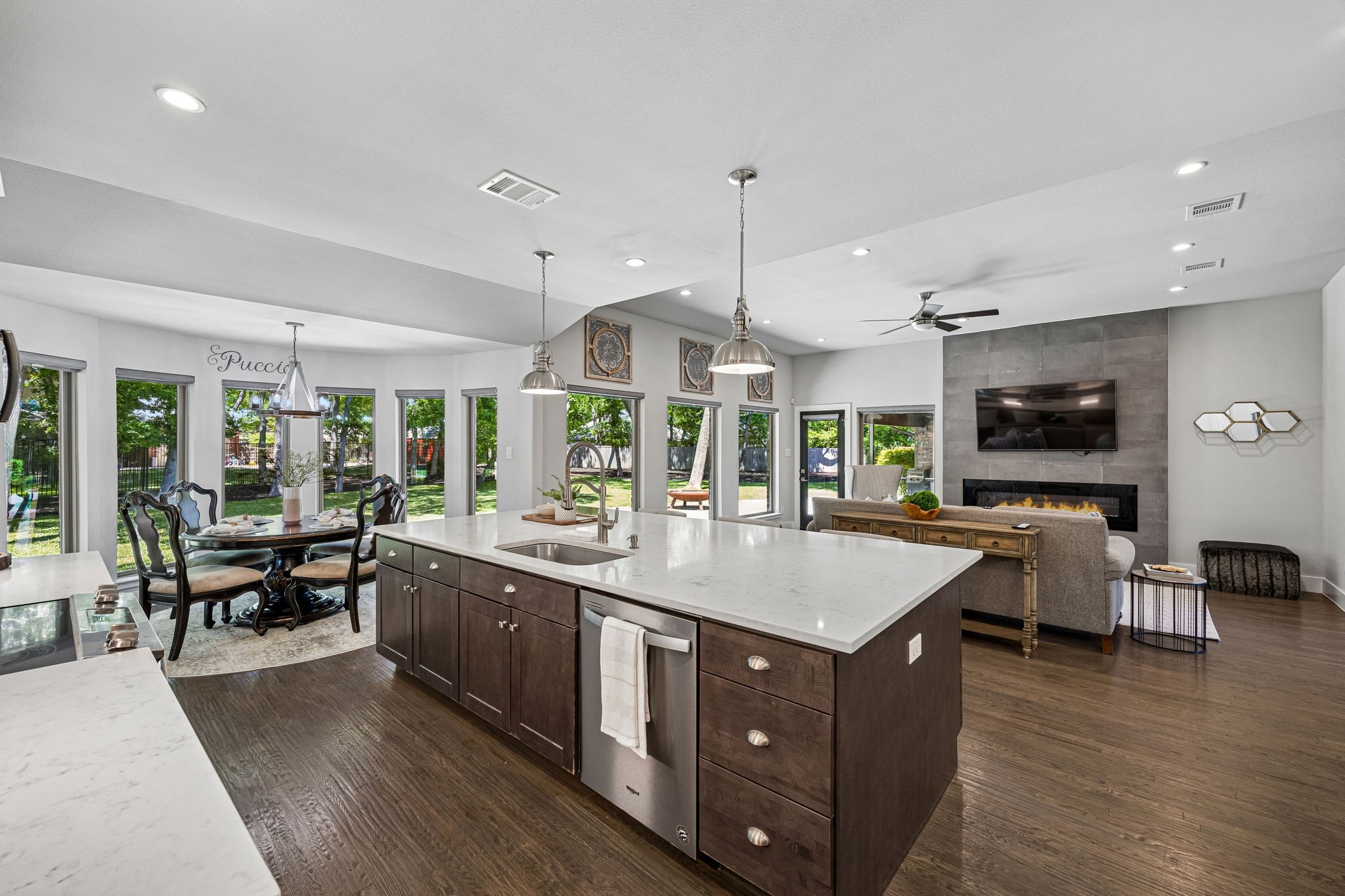 732 Creek Valley Court