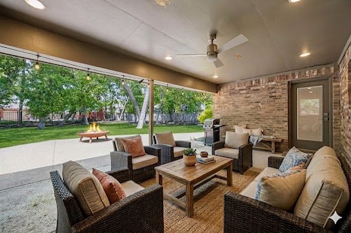 732 Creek Valley Court