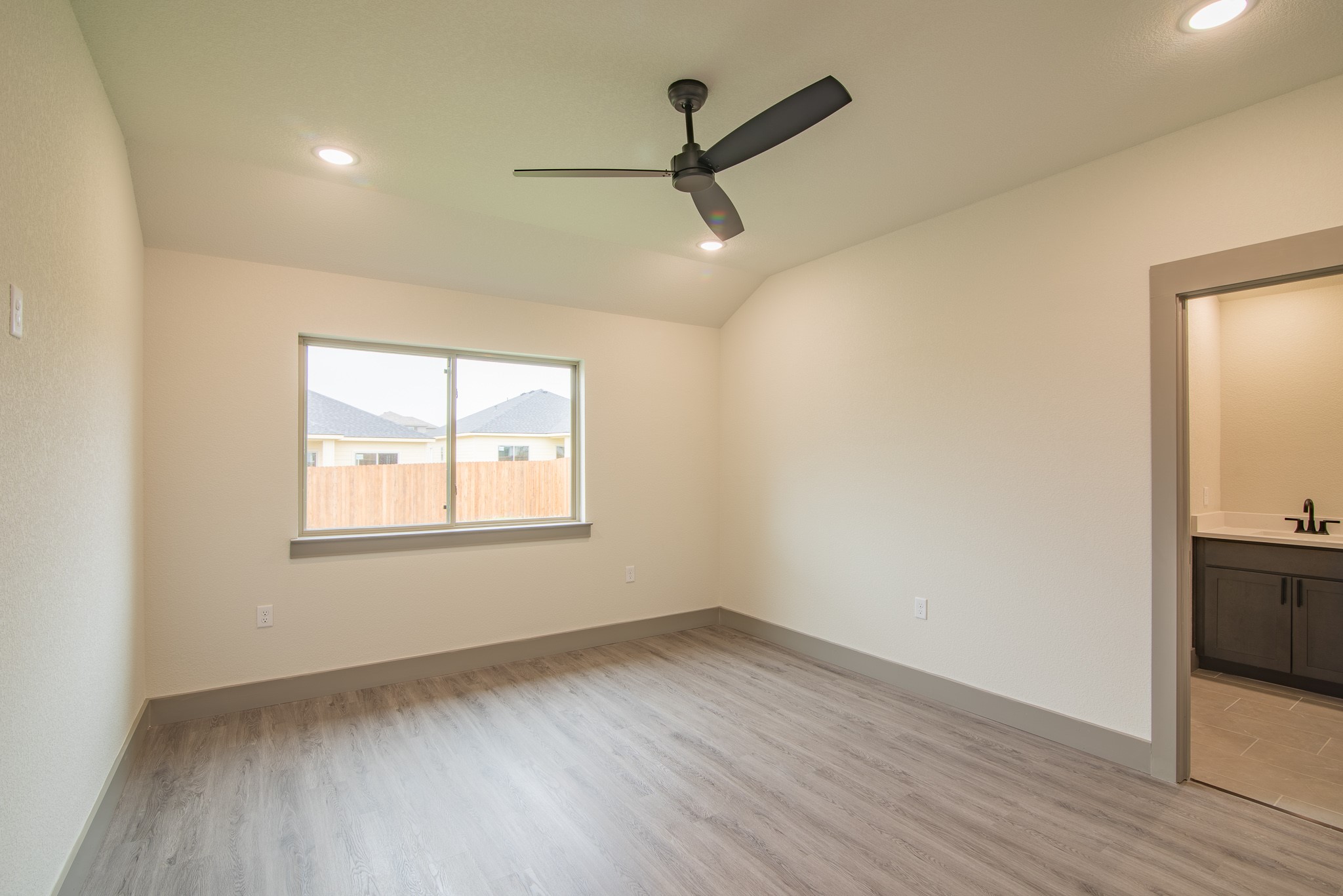 13565 Bonanza Circle