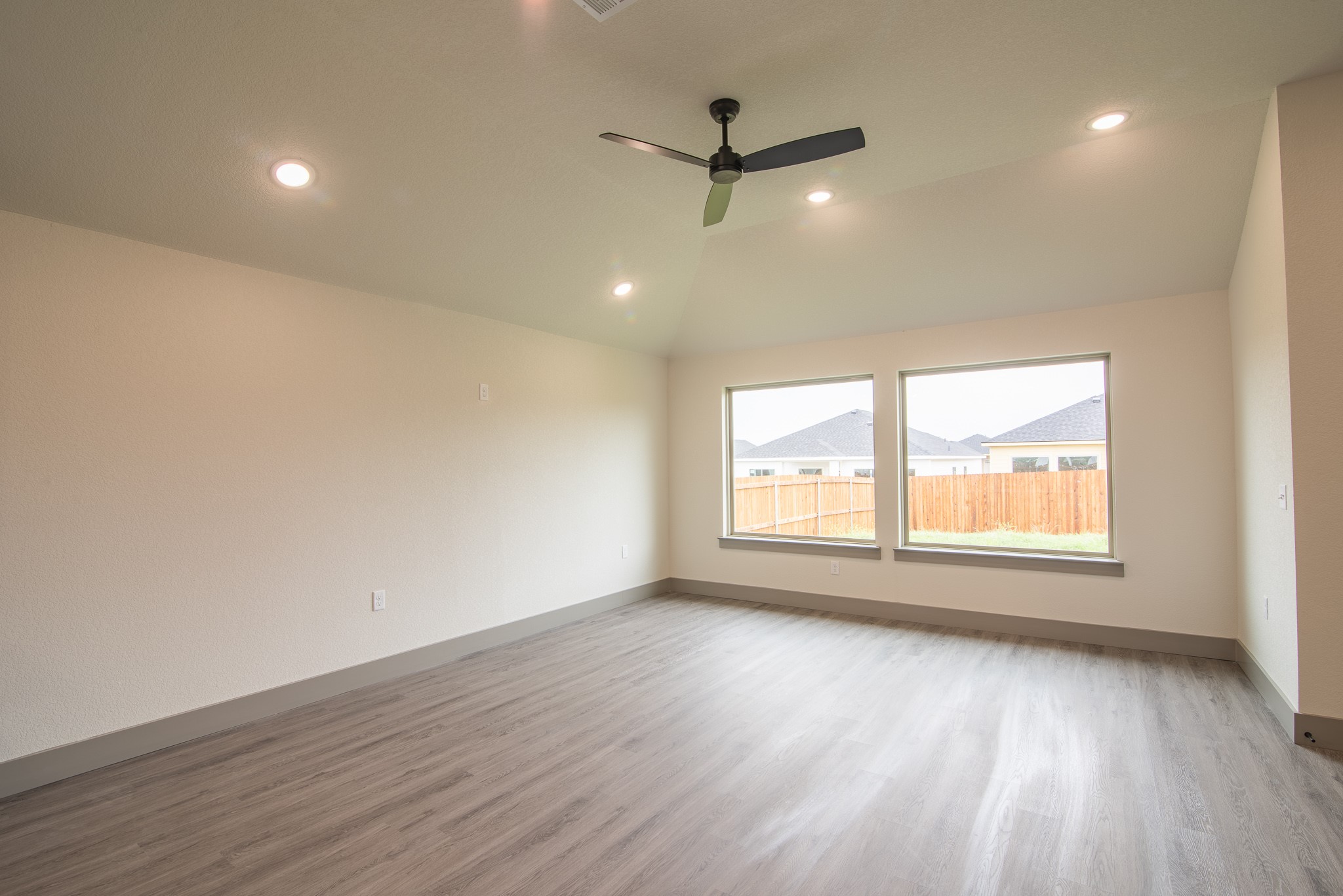 13557 Bonanza Circle
