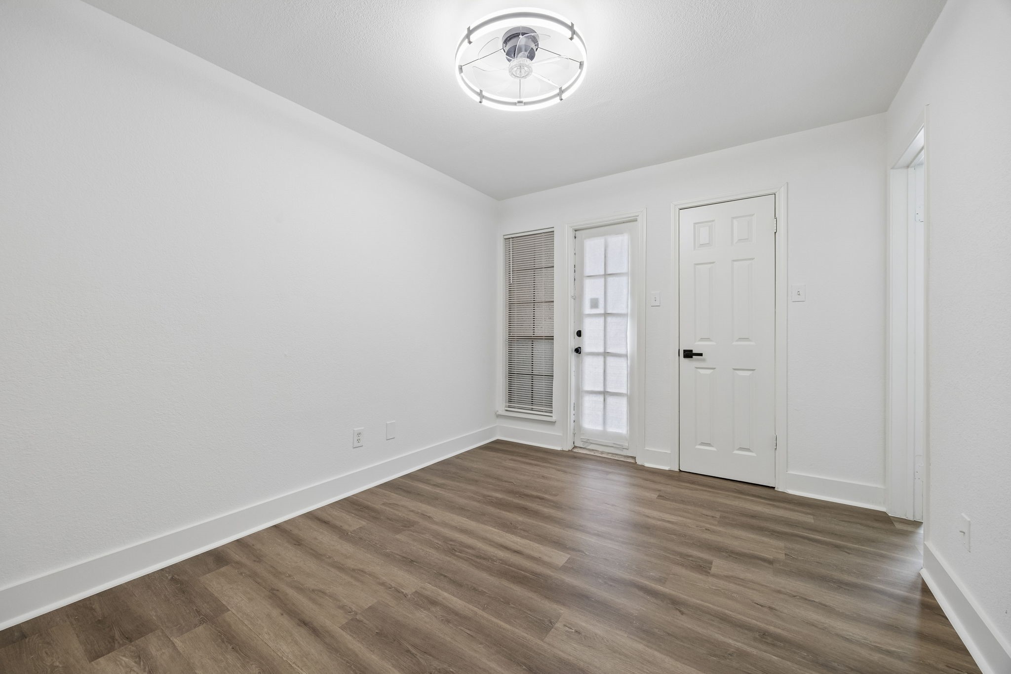 6108 Abrams Road 410