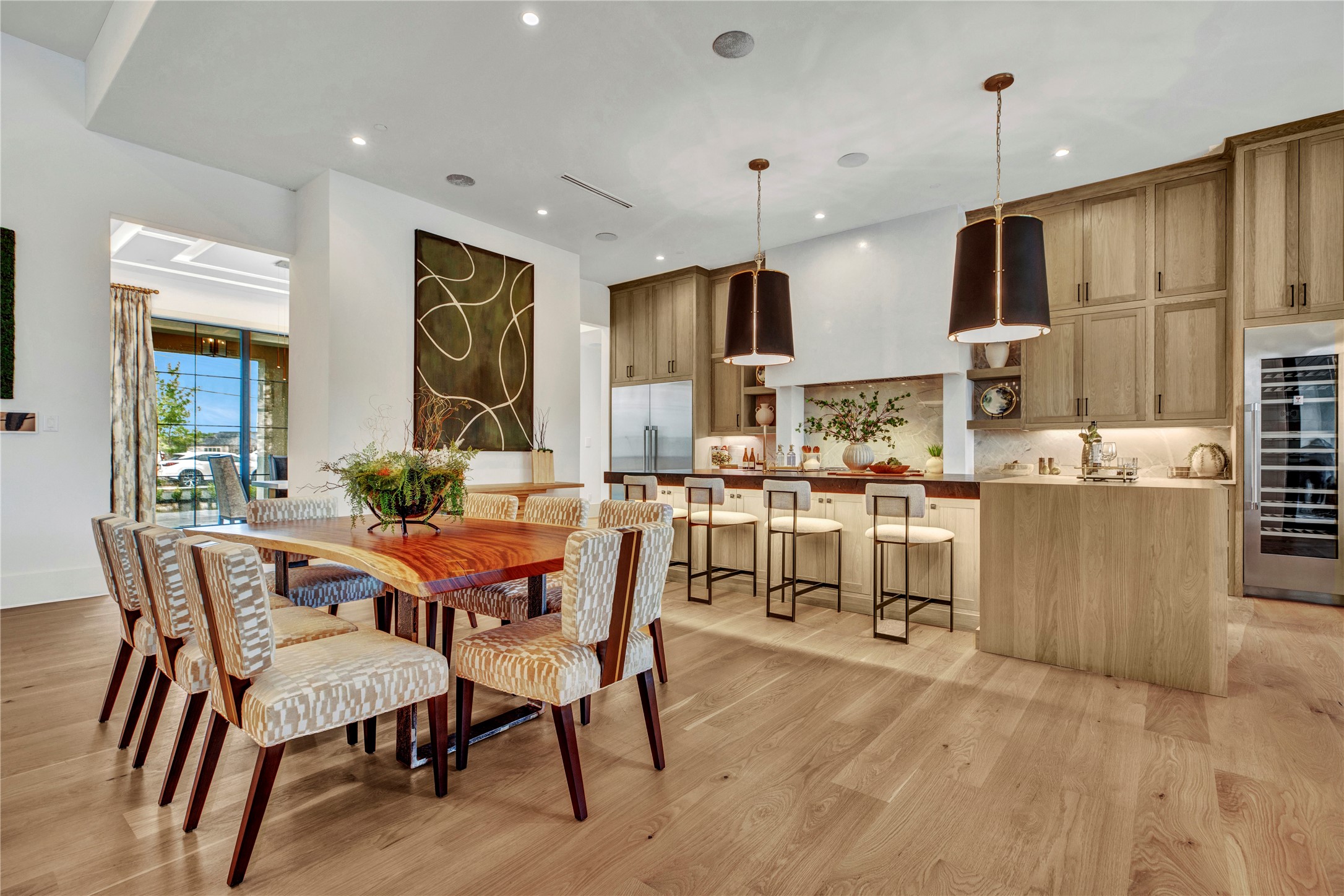 1125 W Blondy Jhune Road