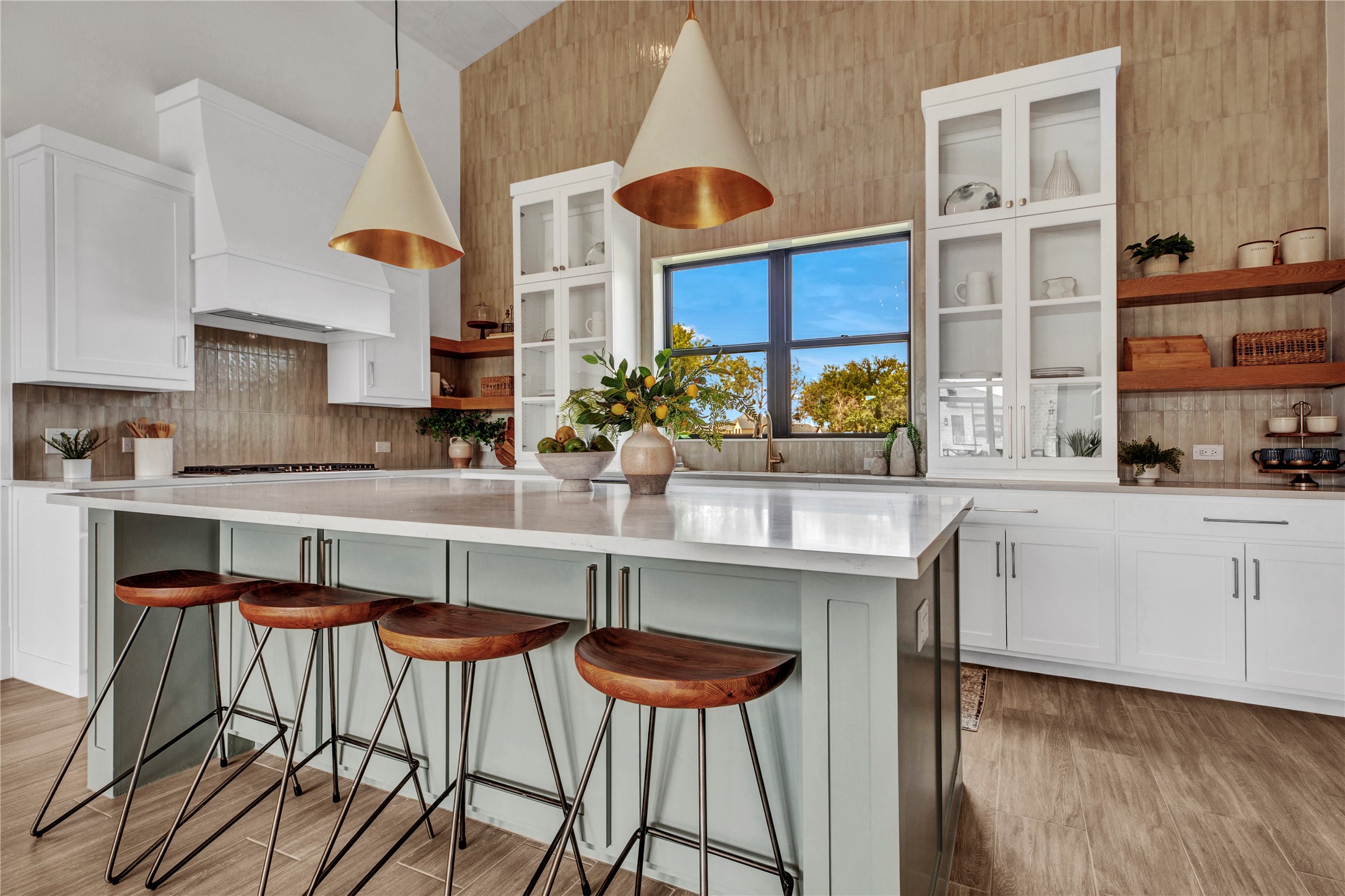 1125 W Blondy Jhune Road