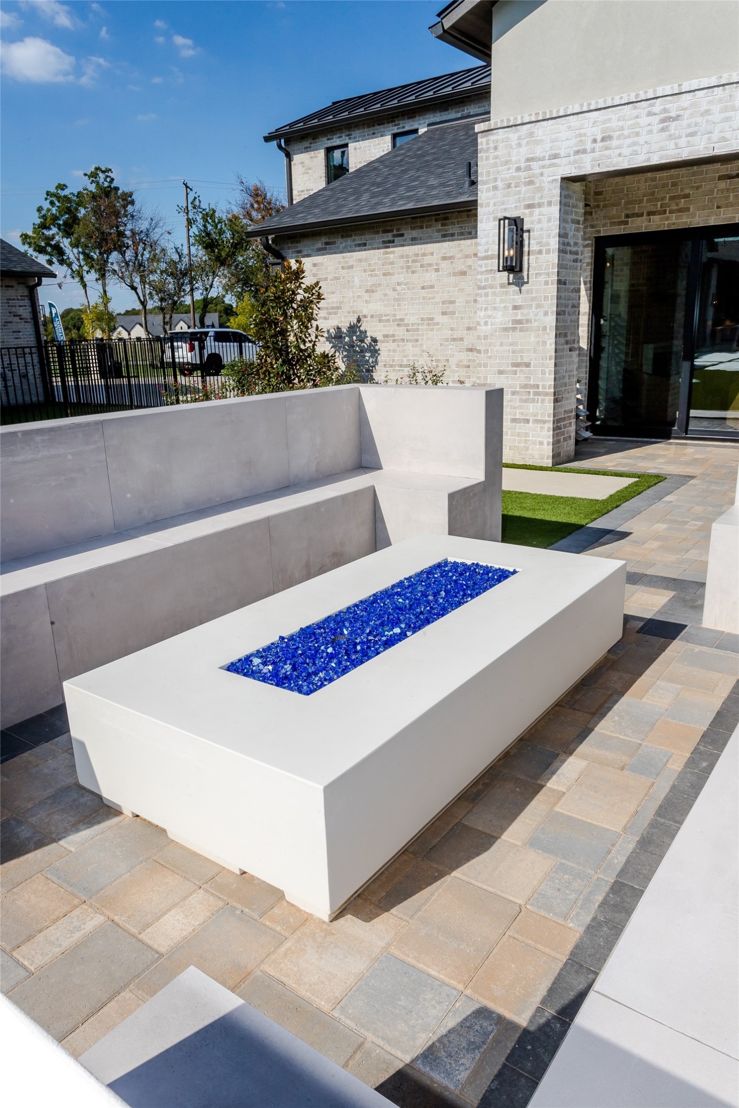 1125 W Blondy Jhune Road