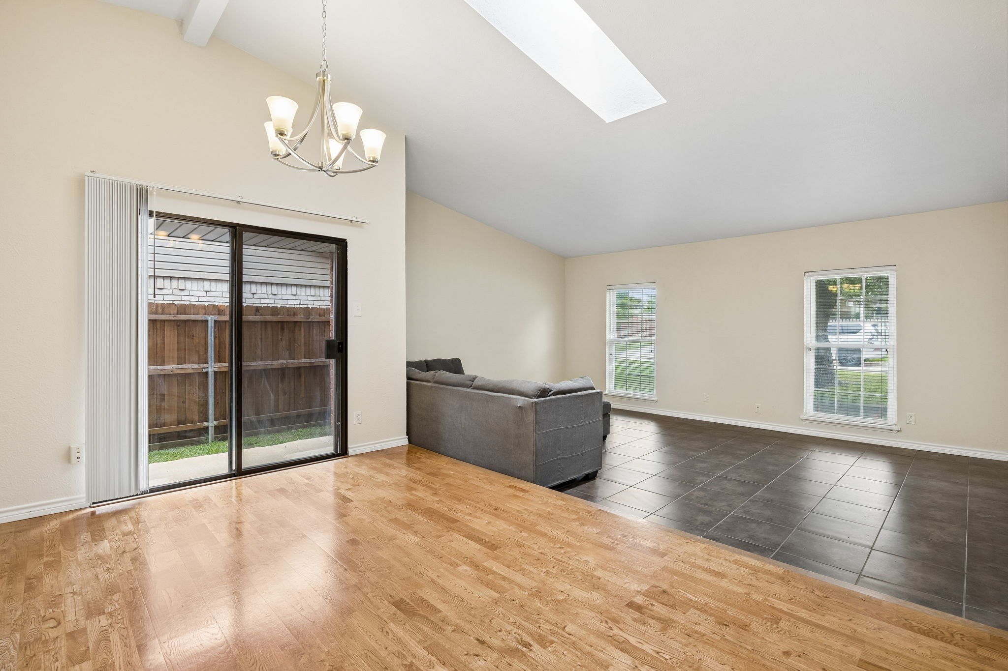 2936 Furneaux Lane