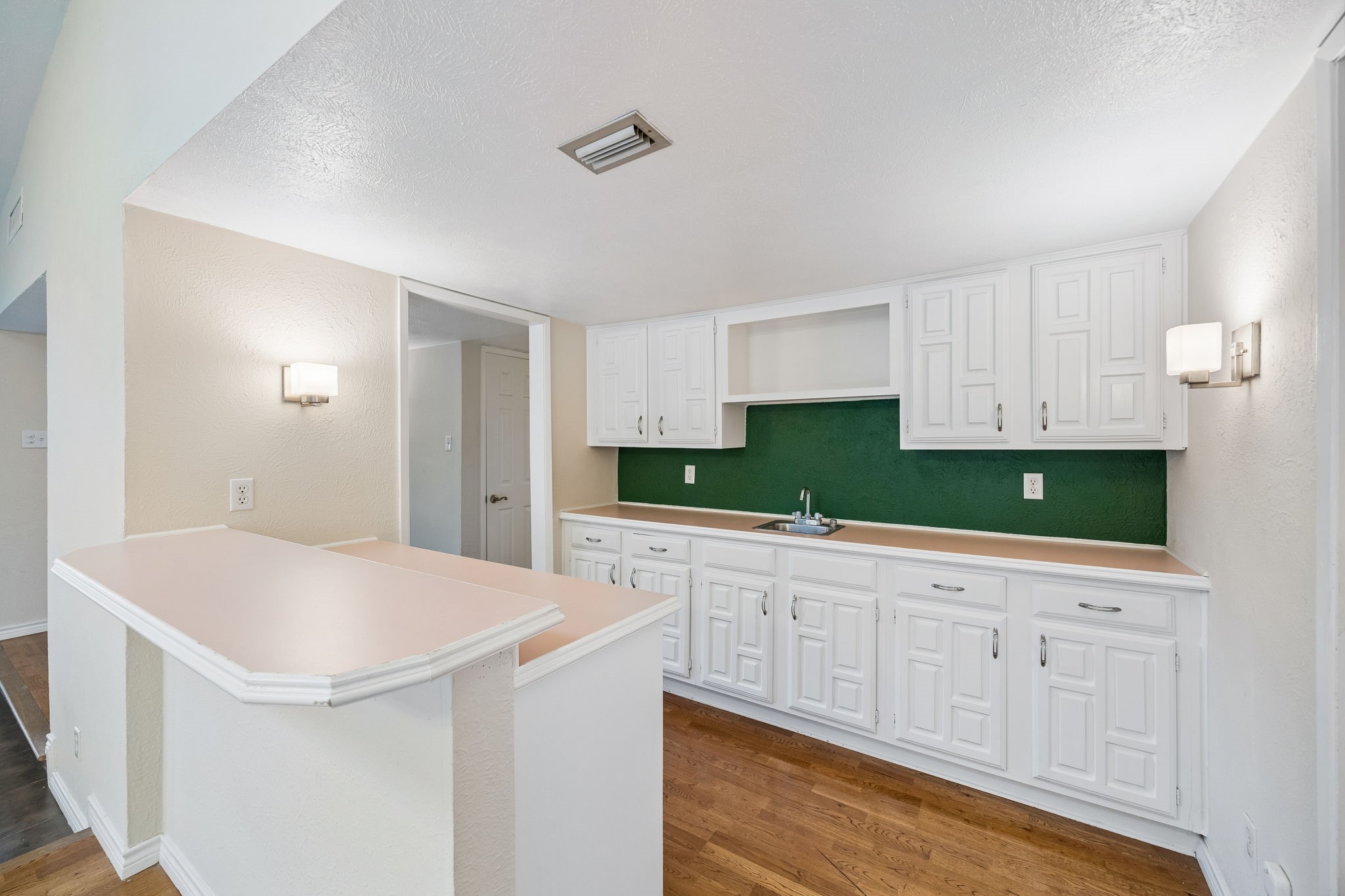 2936 Furneaux Lane