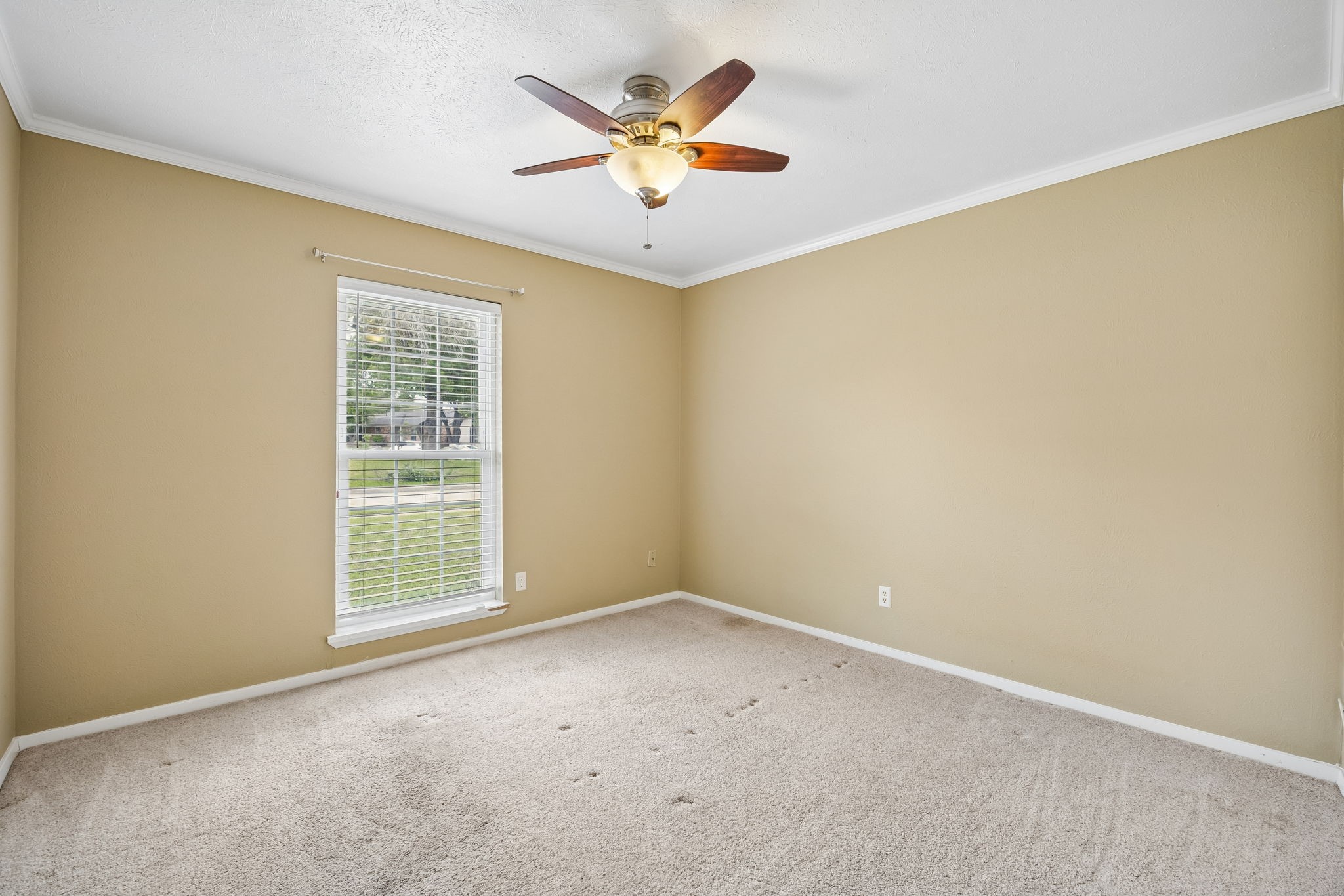 2936 Furneaux Lane