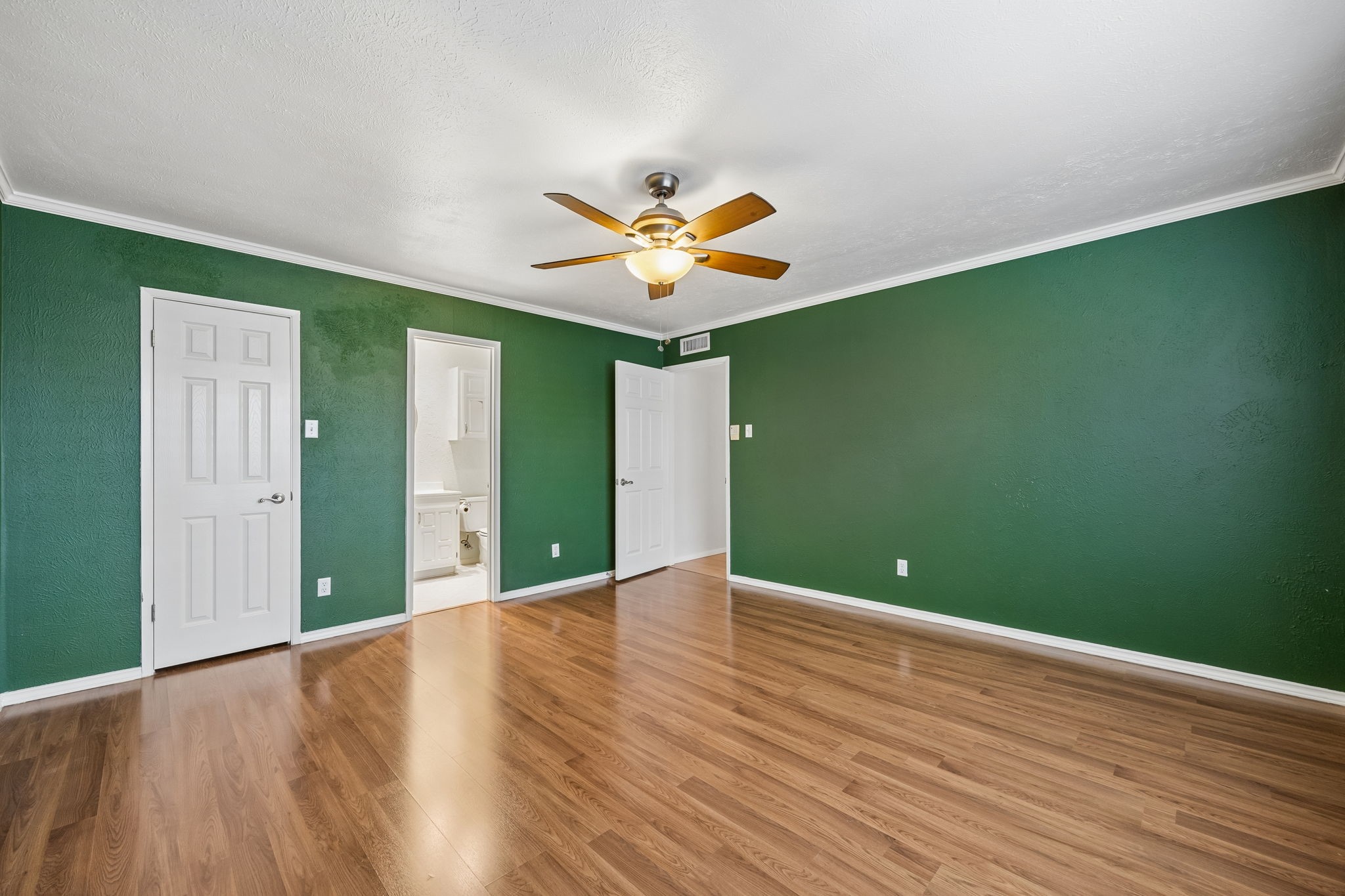 2936 Furneaux Lane