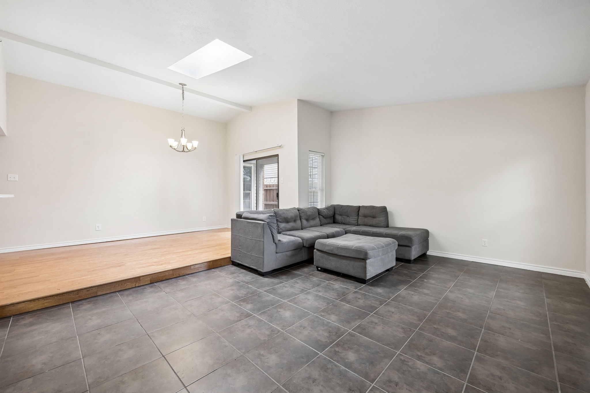 2936 Furneaux Lane