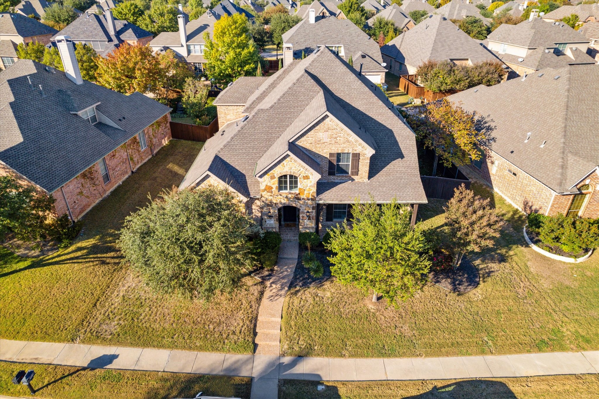 924 Lairds Lane