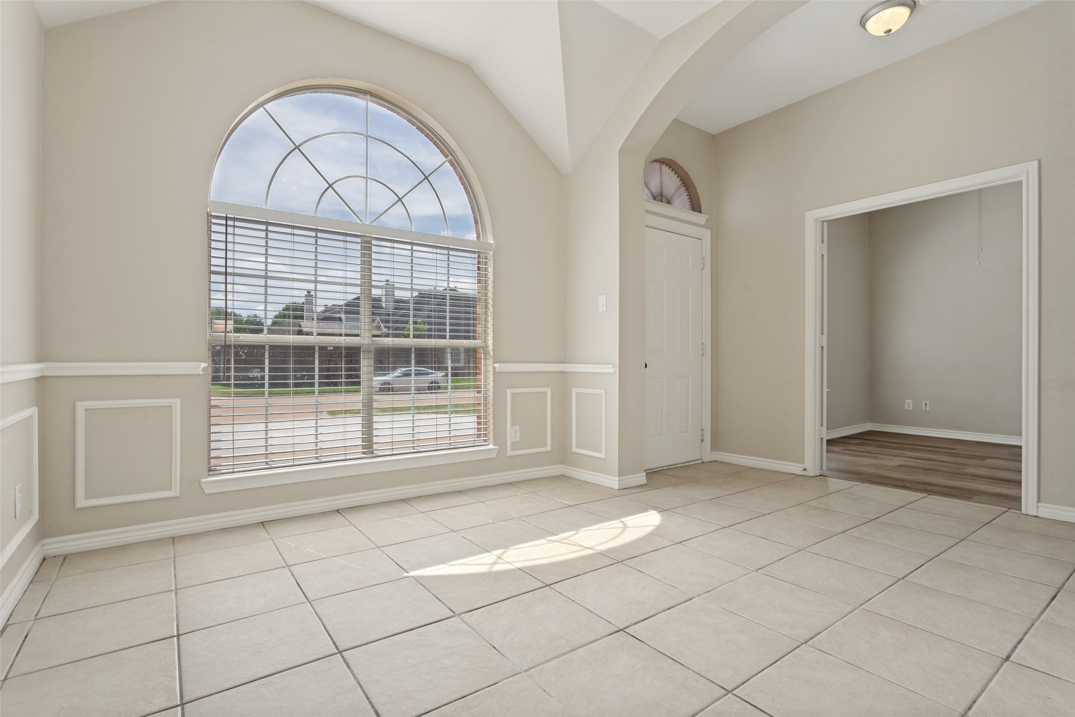 903 Redbud Drive