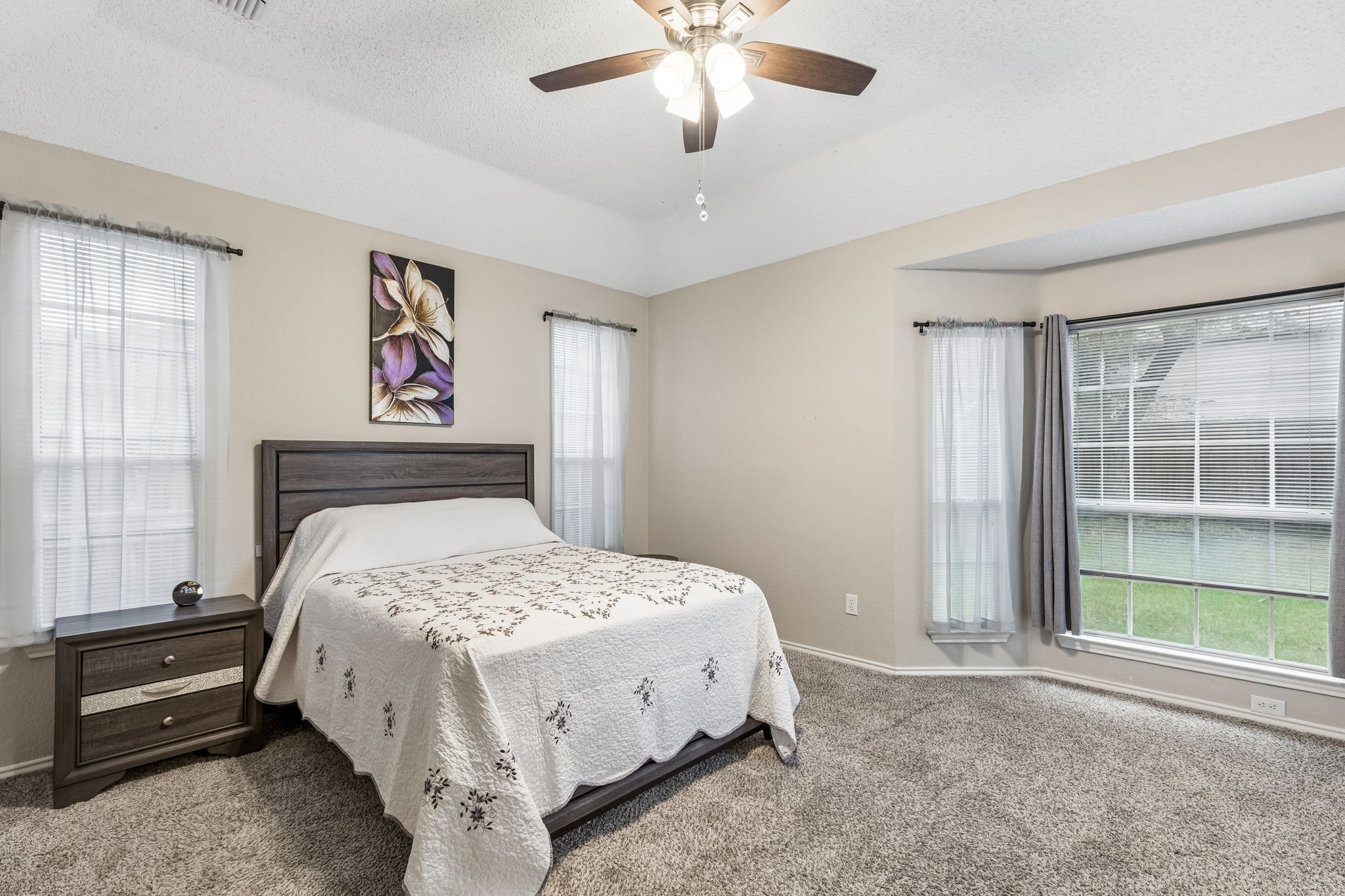 2205 Kittyhawk Drive