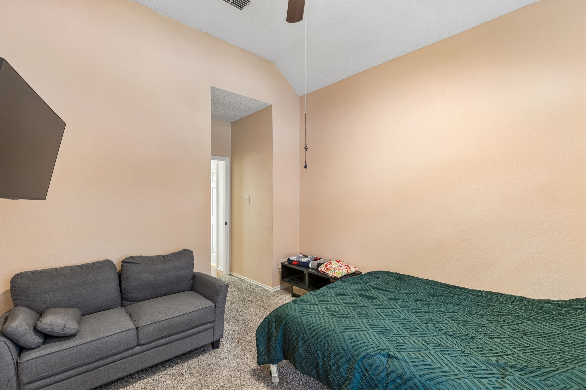 2205 Kittyhawk Drive