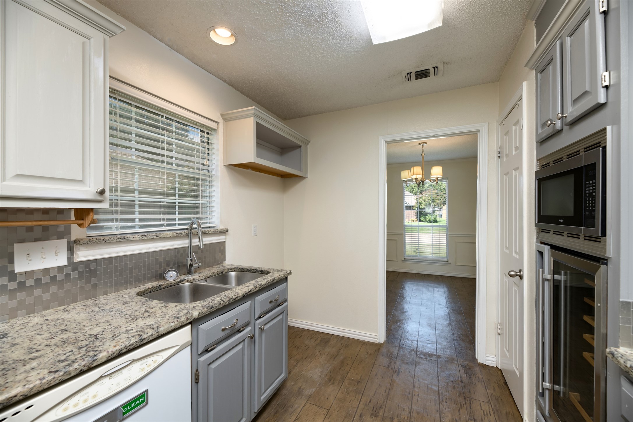 1410 Brookside Drive