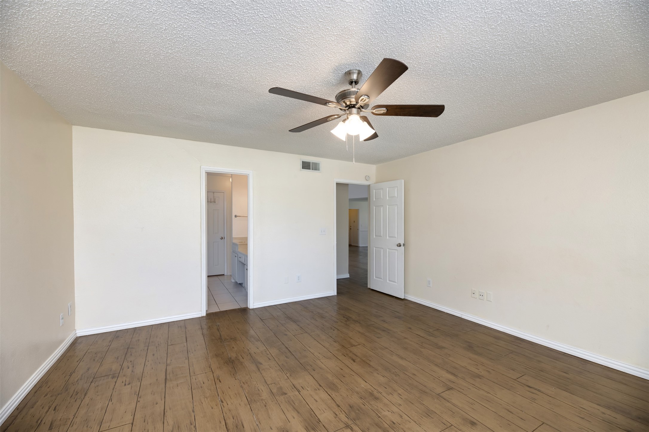 1410 Brookside Drive