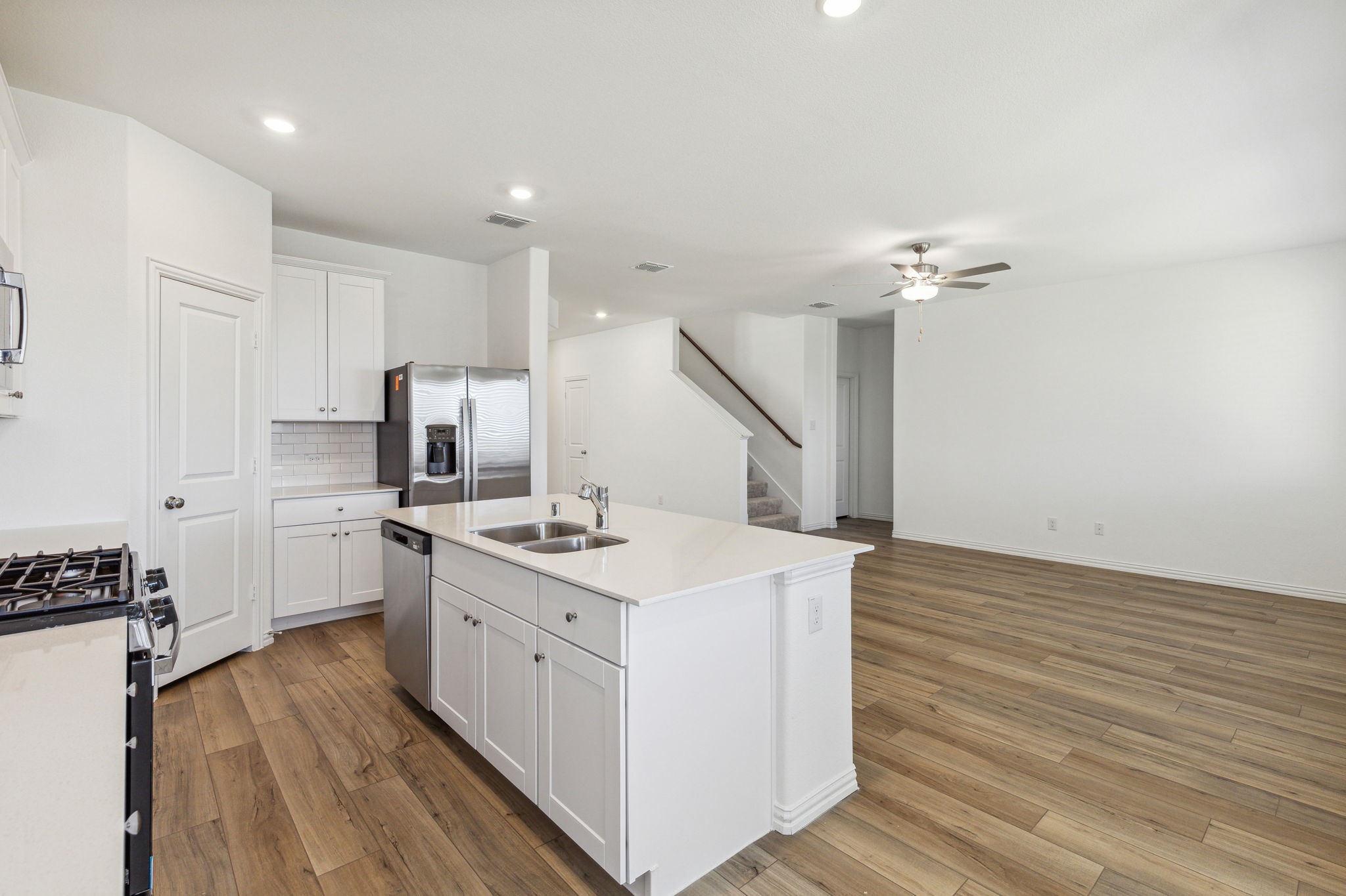 1120 Flameleaf Drive