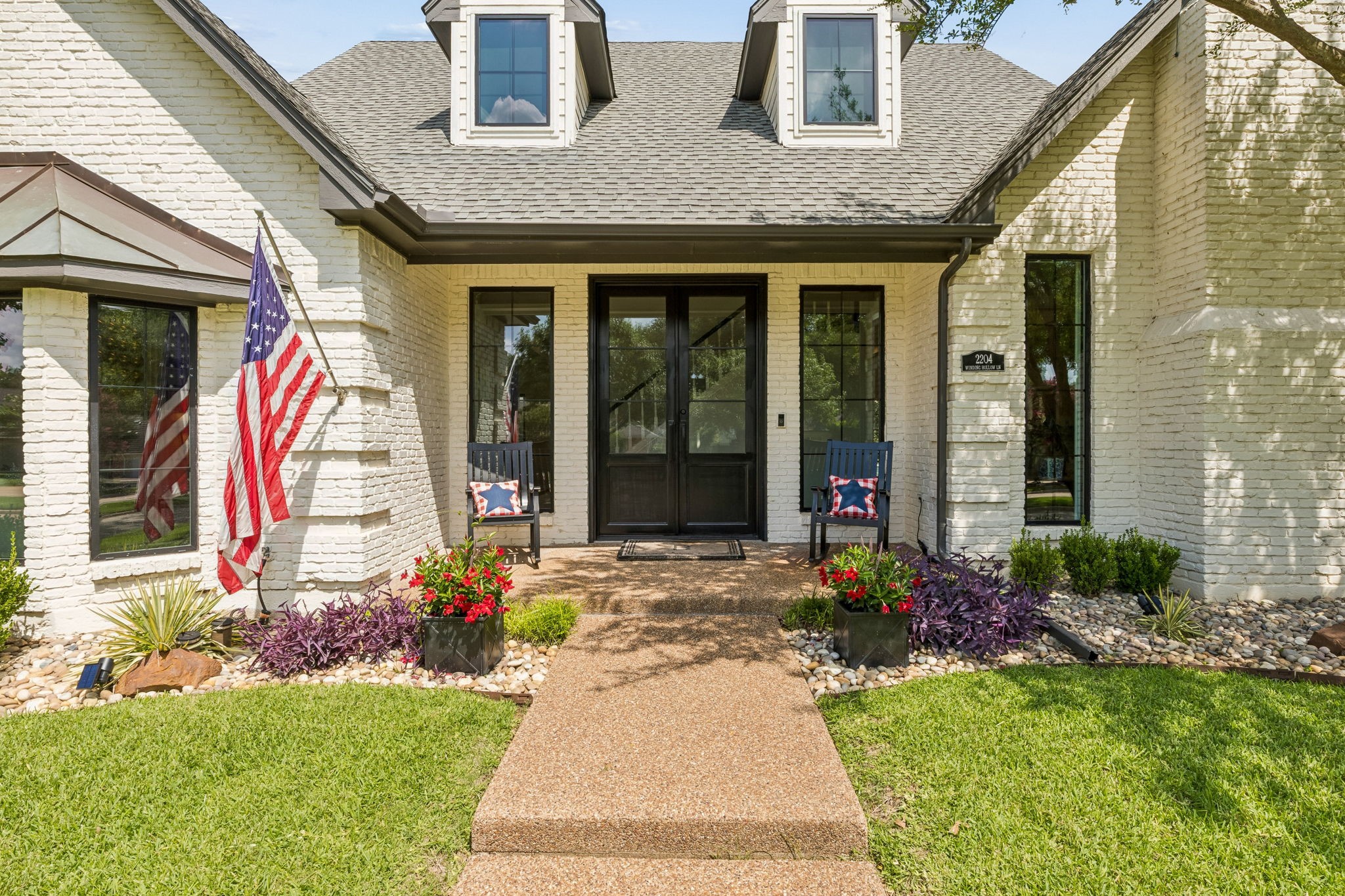 2204 Winding Hollow Lane