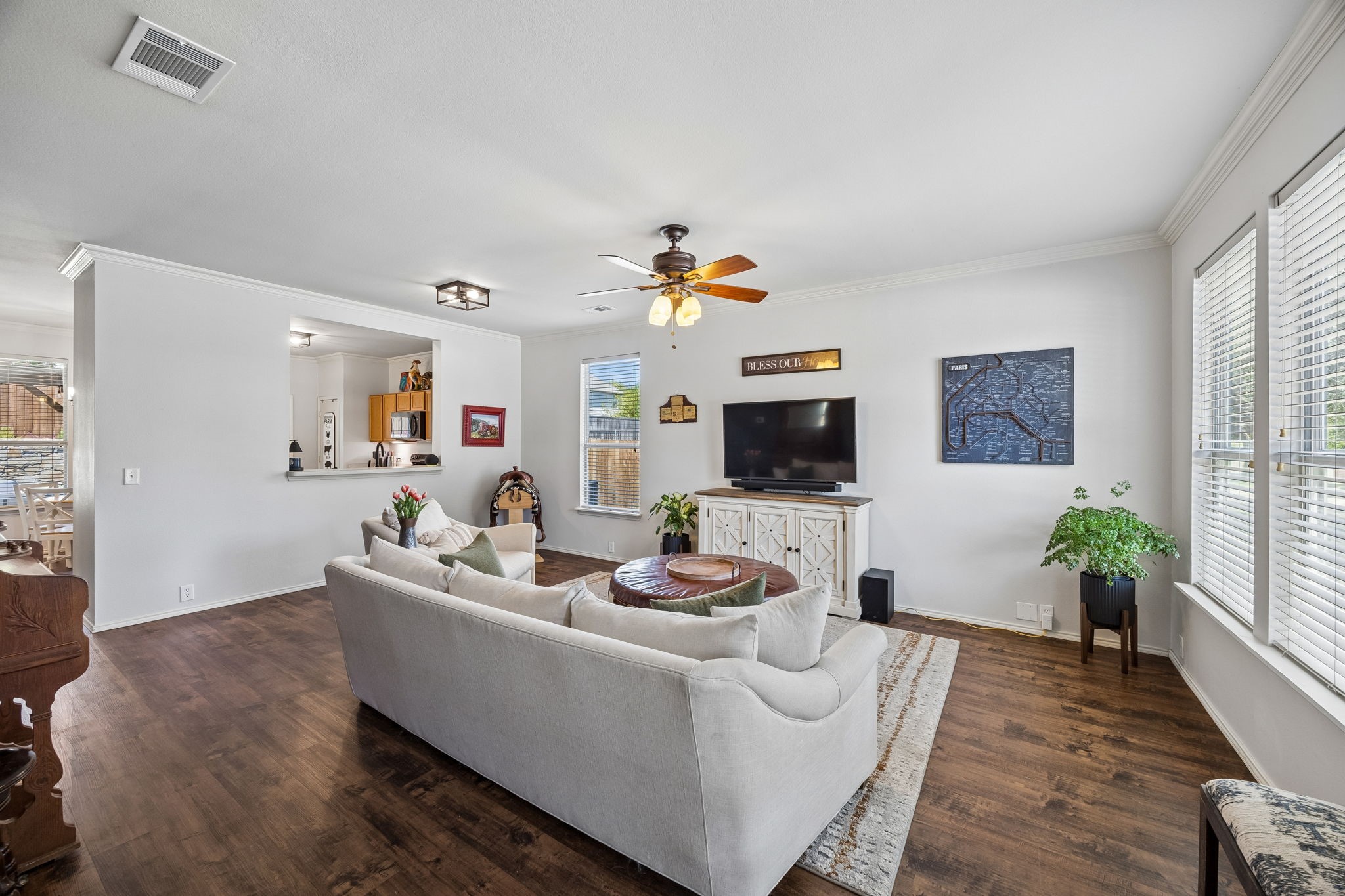 808 Carlton Road