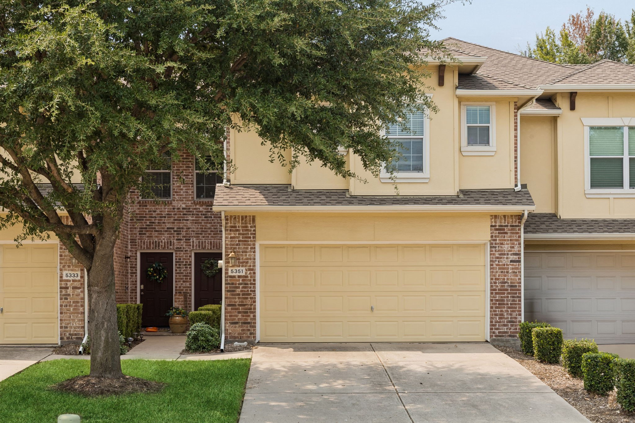 5351 Crimson Oaks Drive