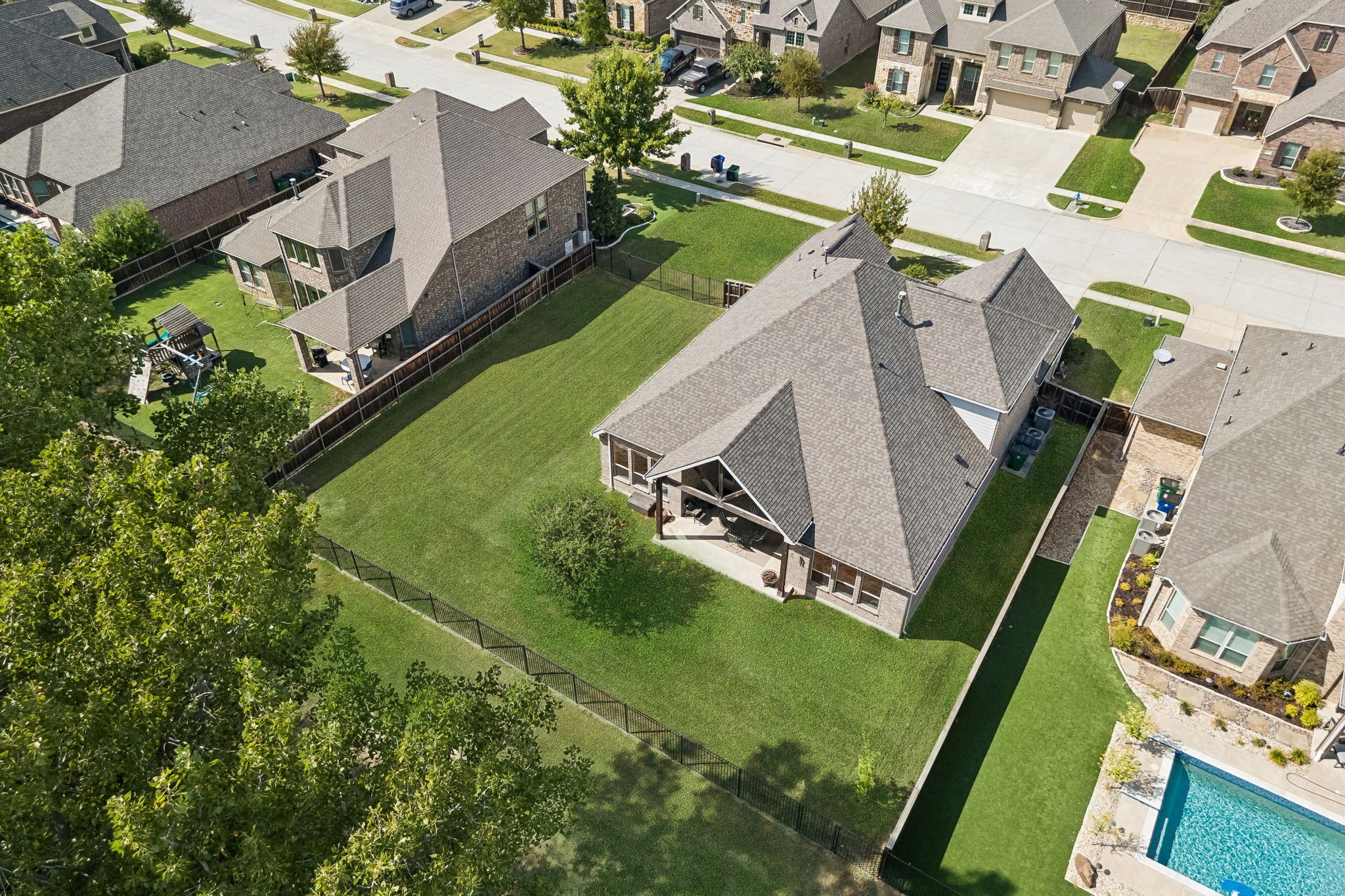 7320 River Park Drive