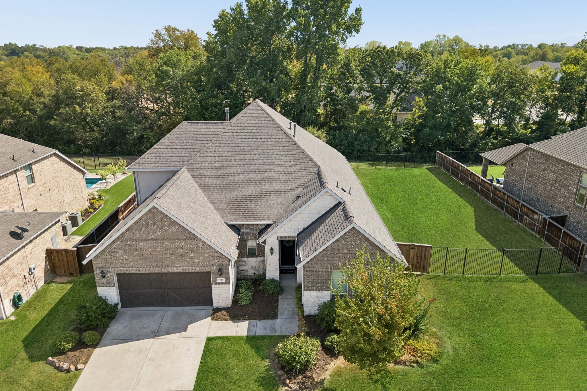 7320 River Park Drive