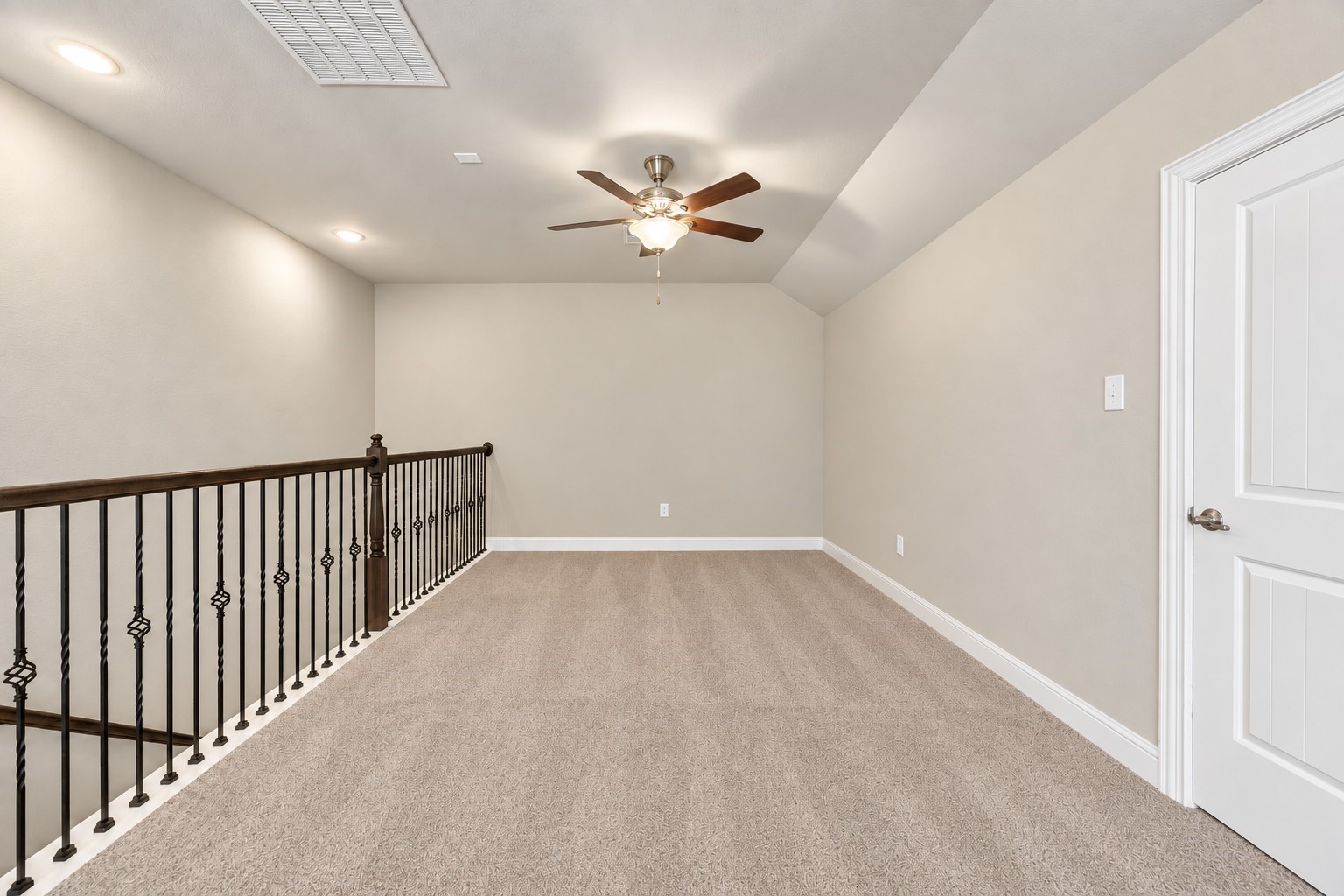 7320 River Park Drive