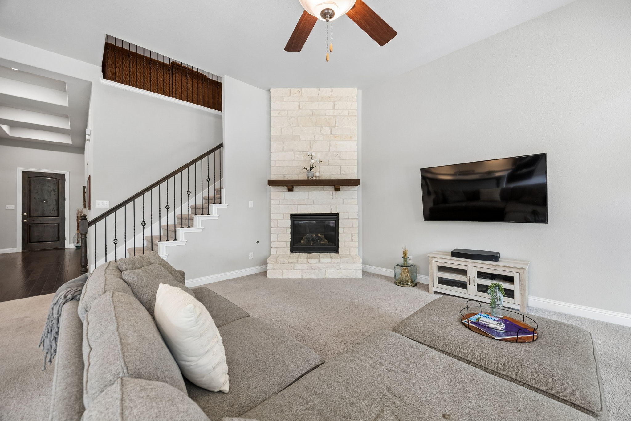 7320 River Park Drive