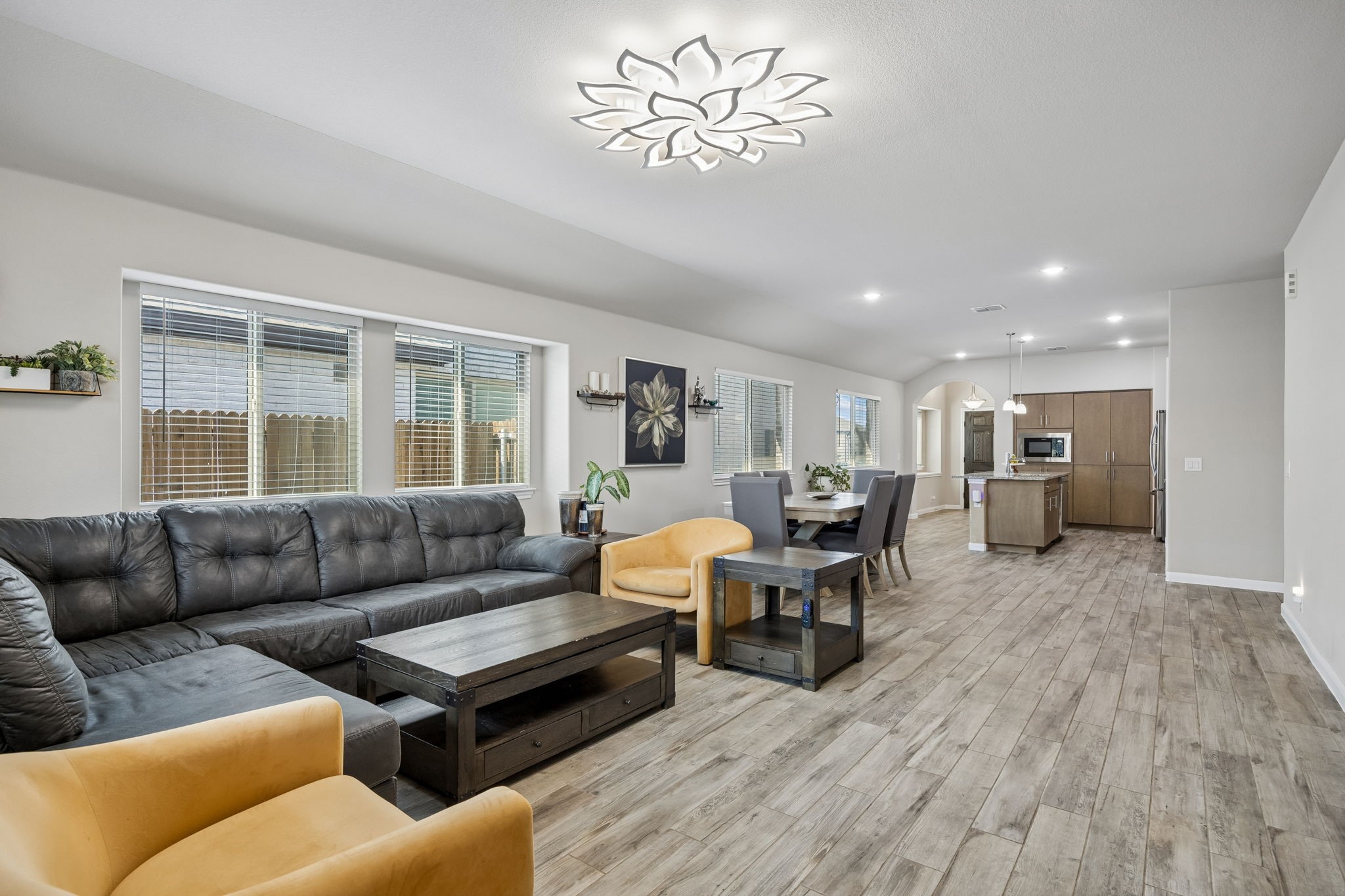 836 Foxtail Bend