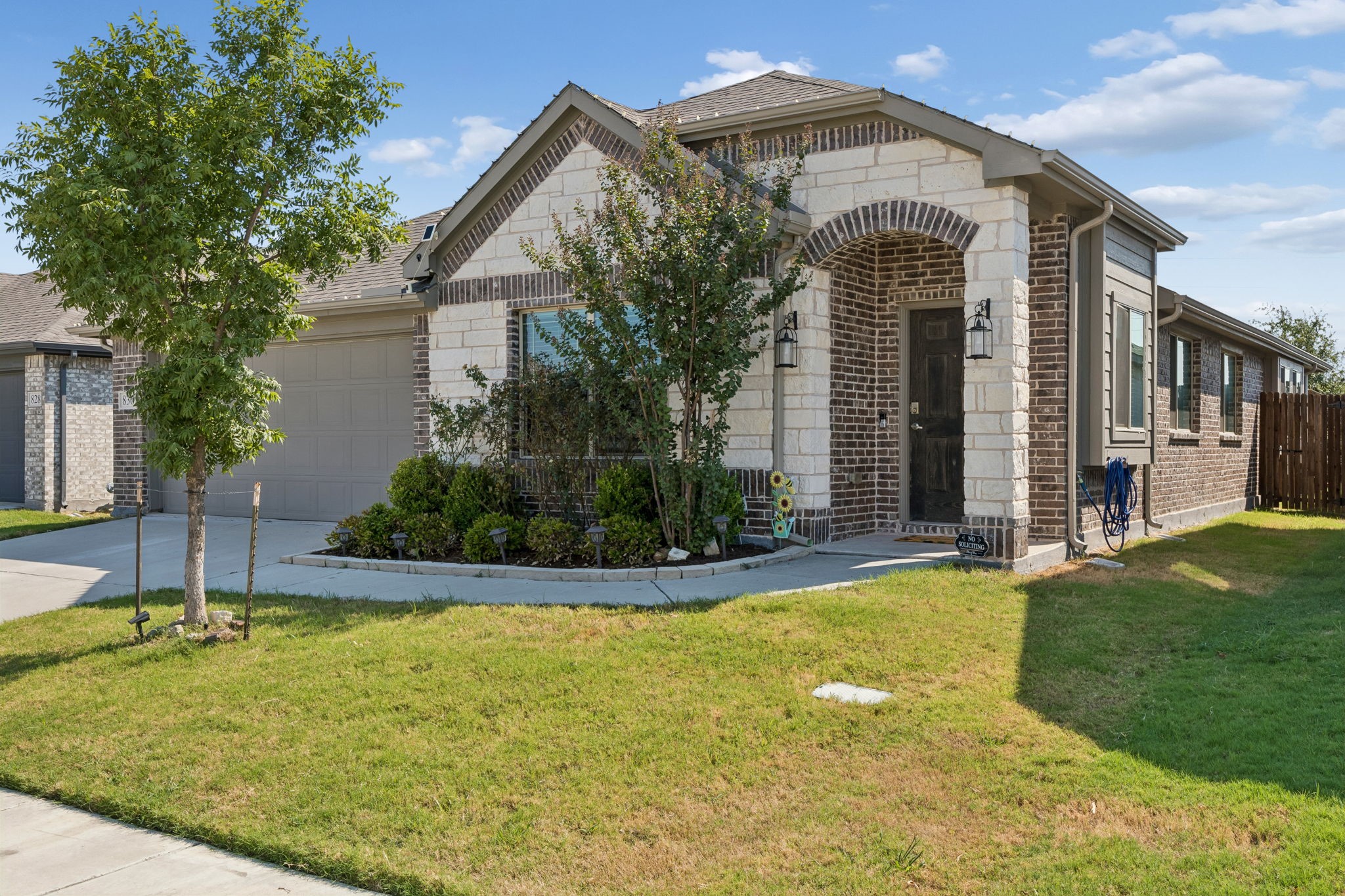 836 Foxtail Bend