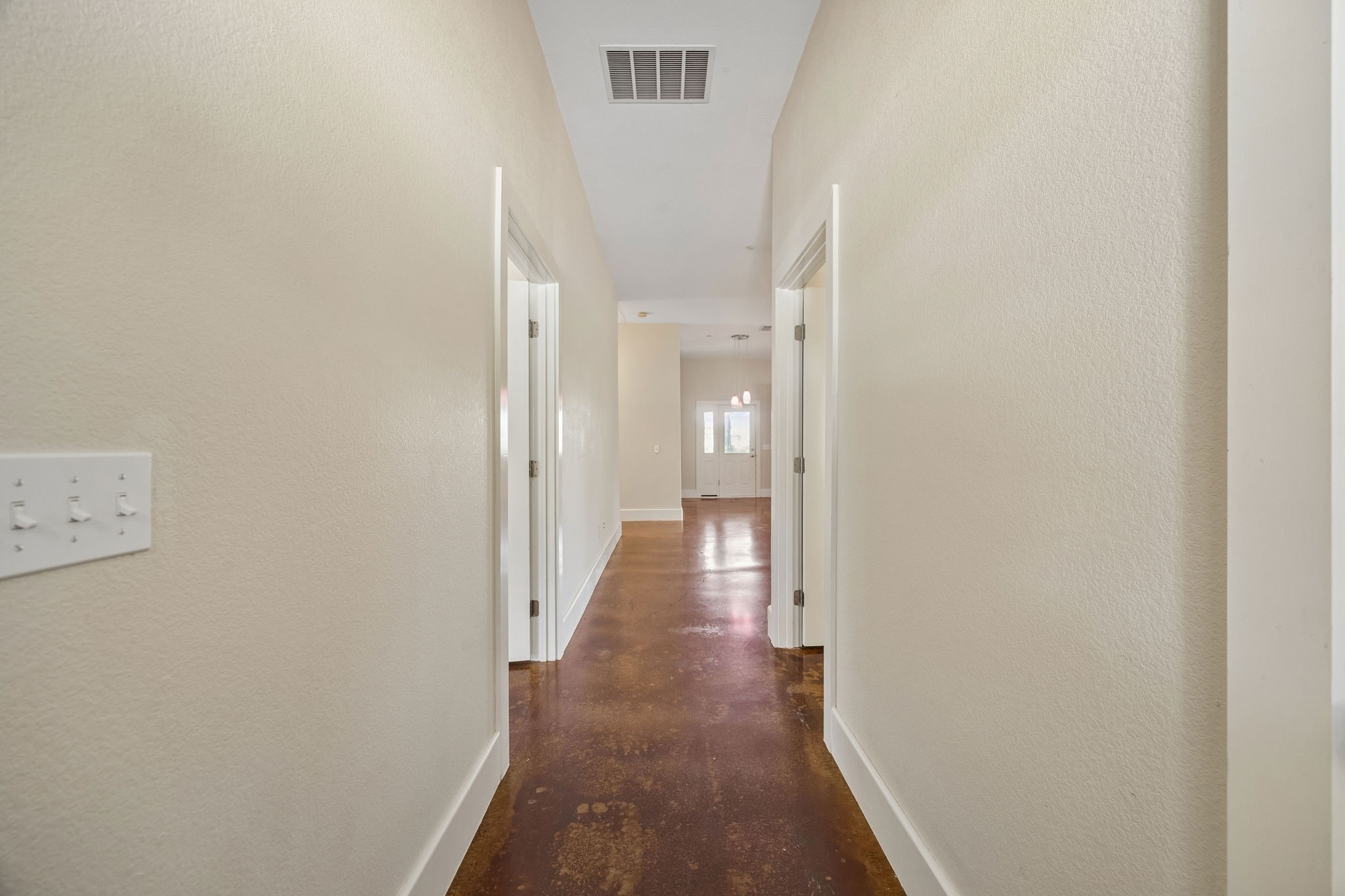1540 Ford Lane