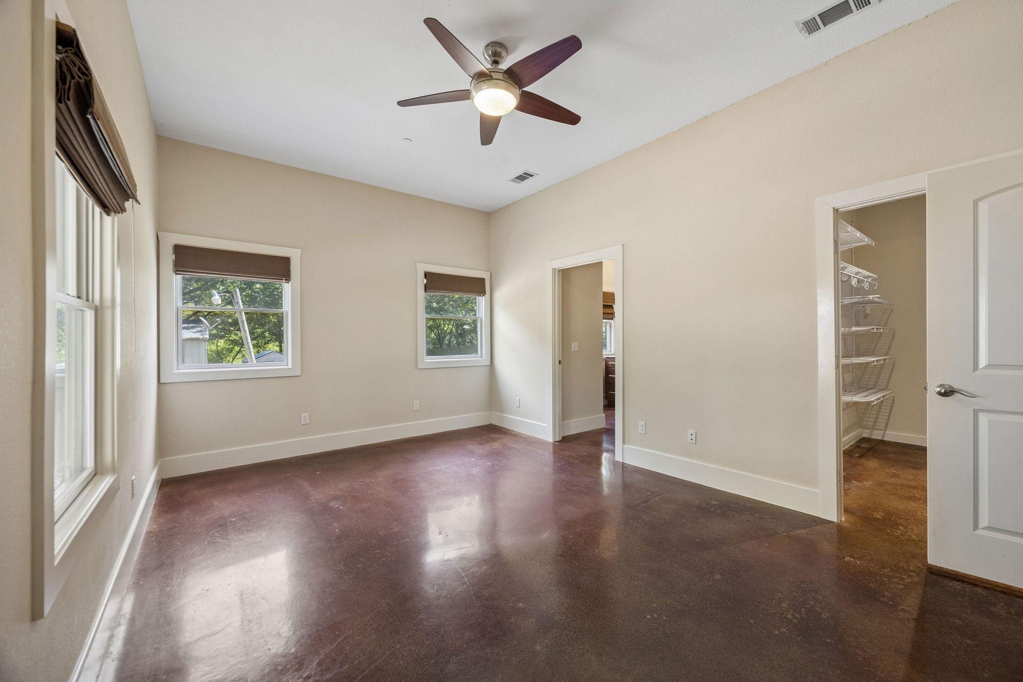 1540 Ford Lane