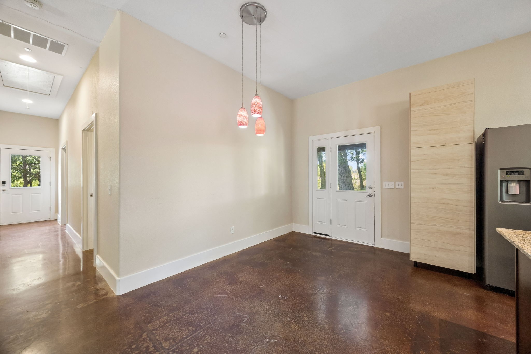 1540 Ford Lane