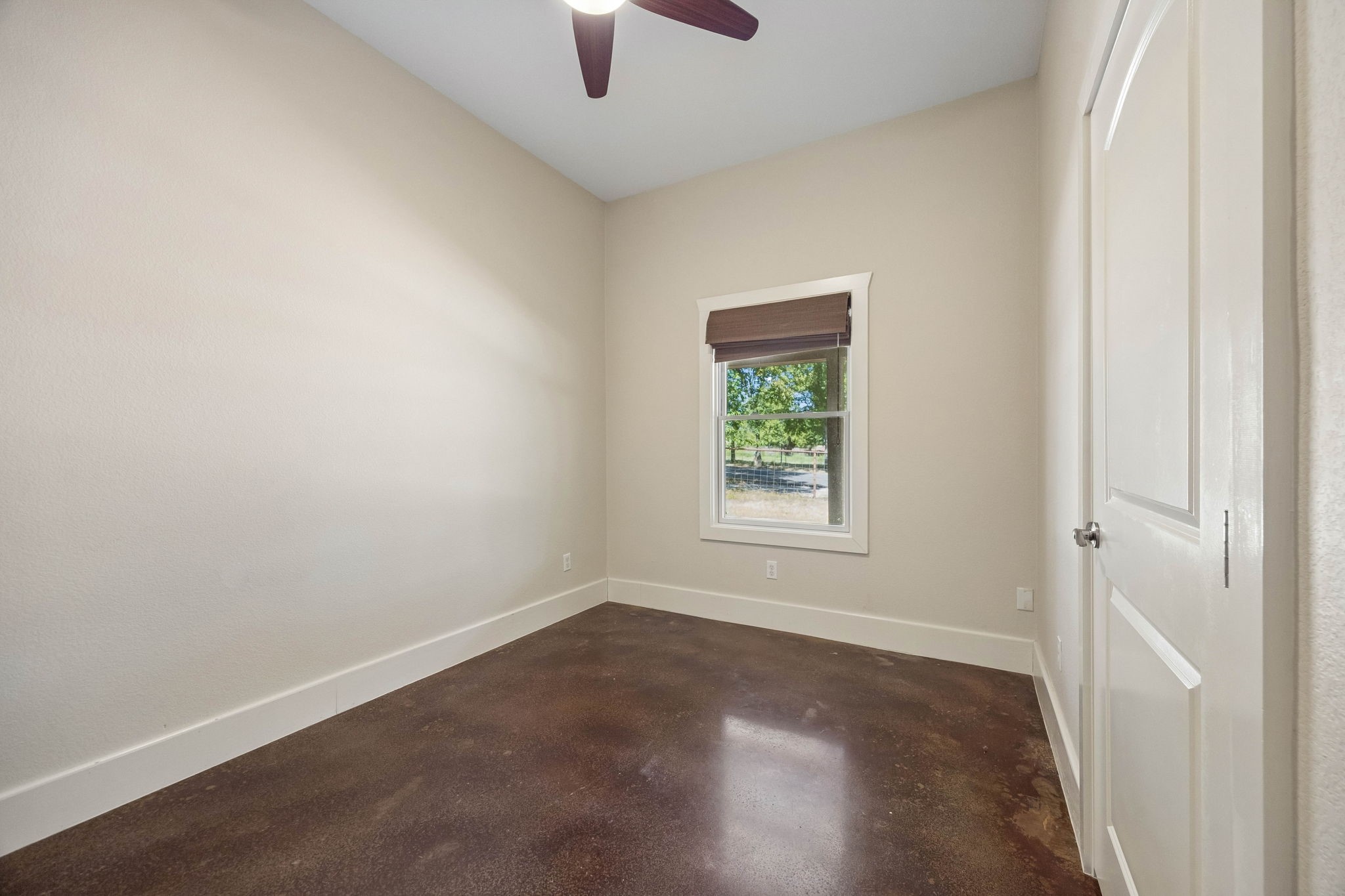 1540 Ford Lane