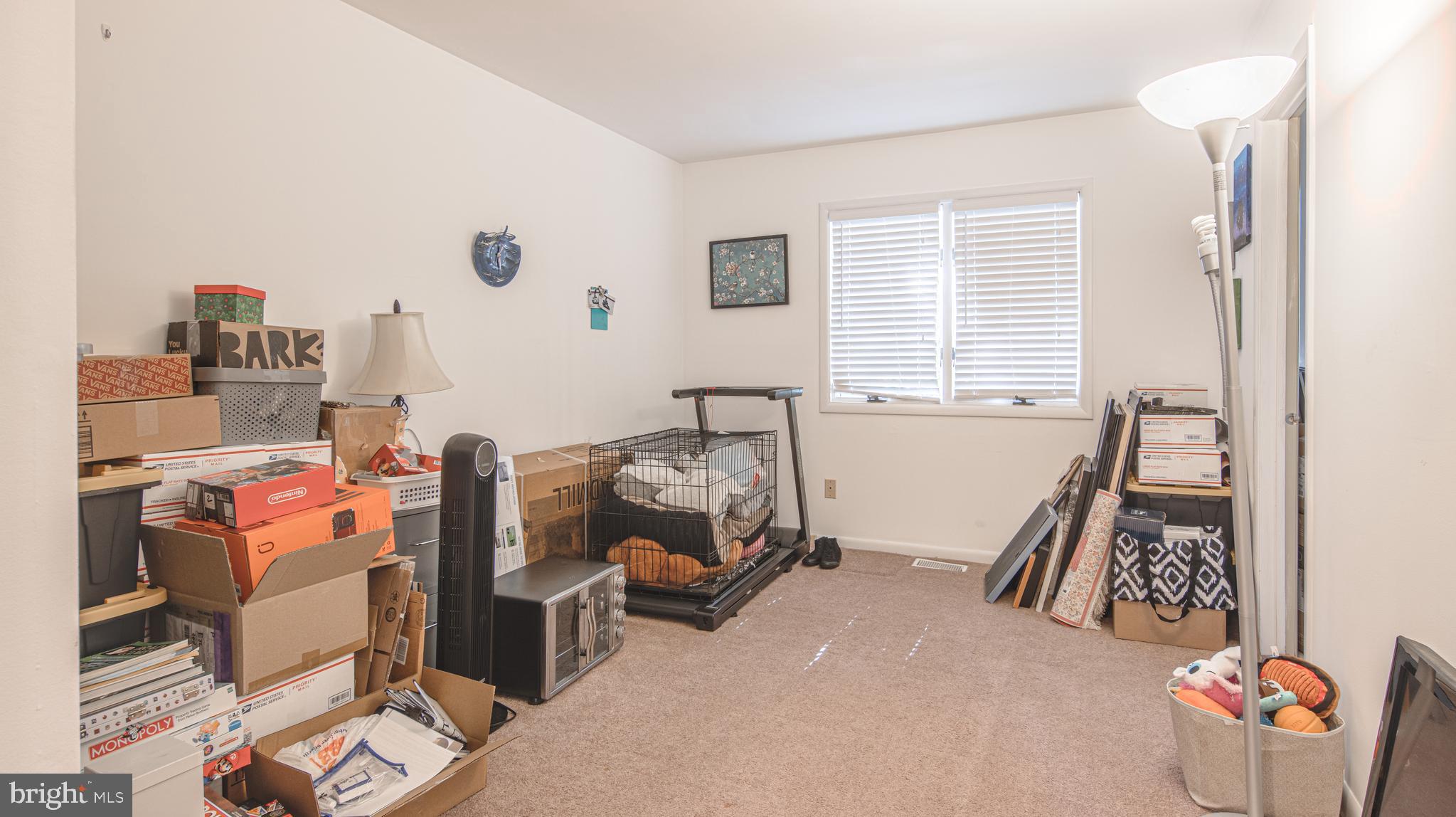 561 E Jimmie Leeds Rd