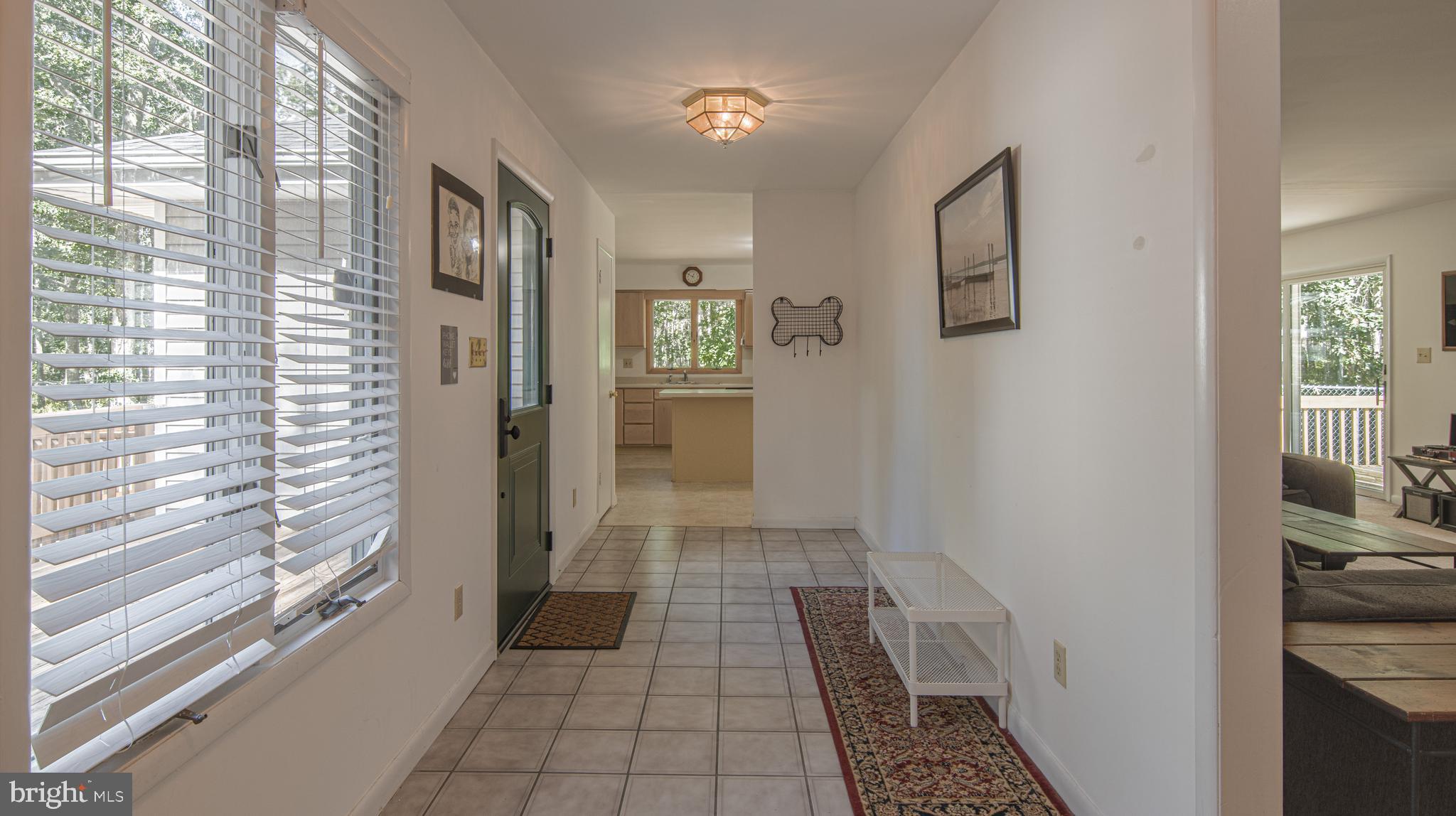 561 E Jimmie Leeds Rd