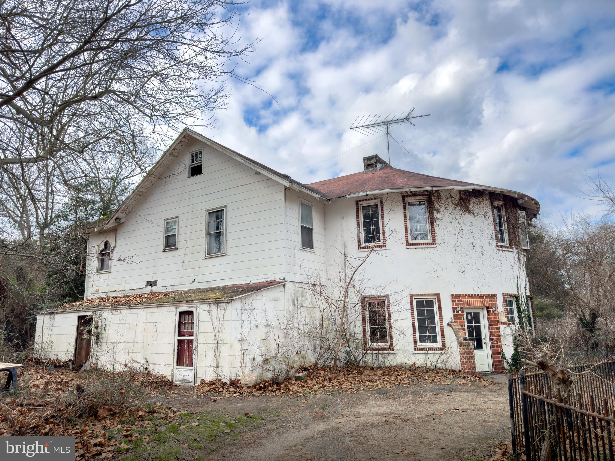 355 Penny Ln