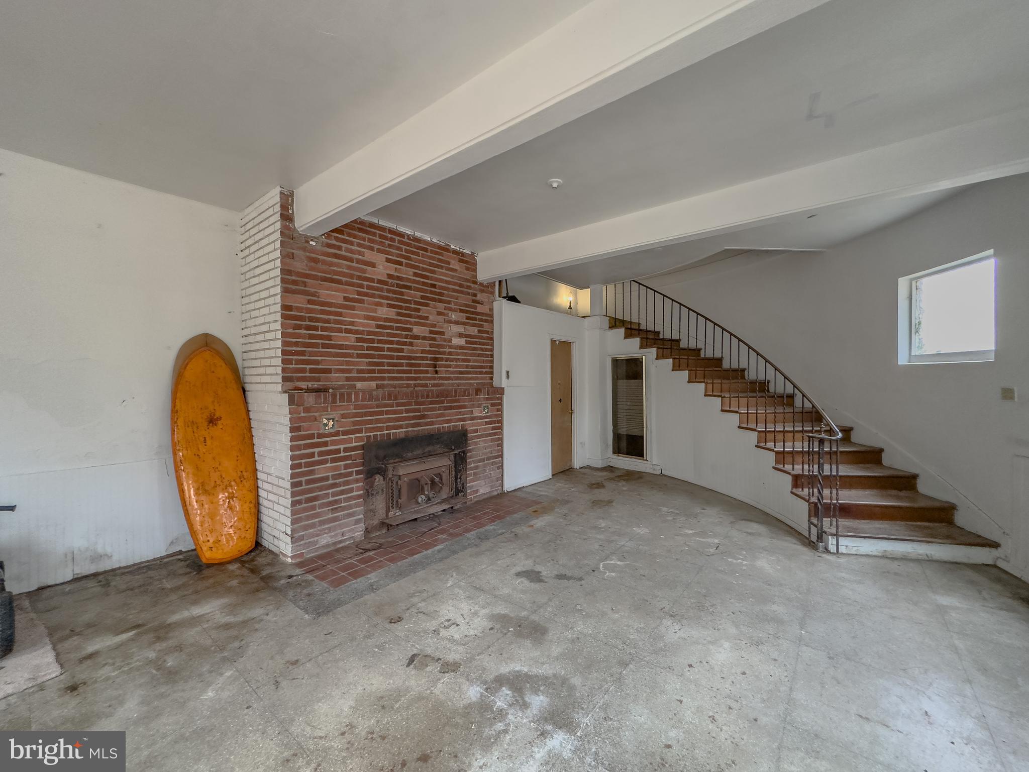 355 Penny Ln