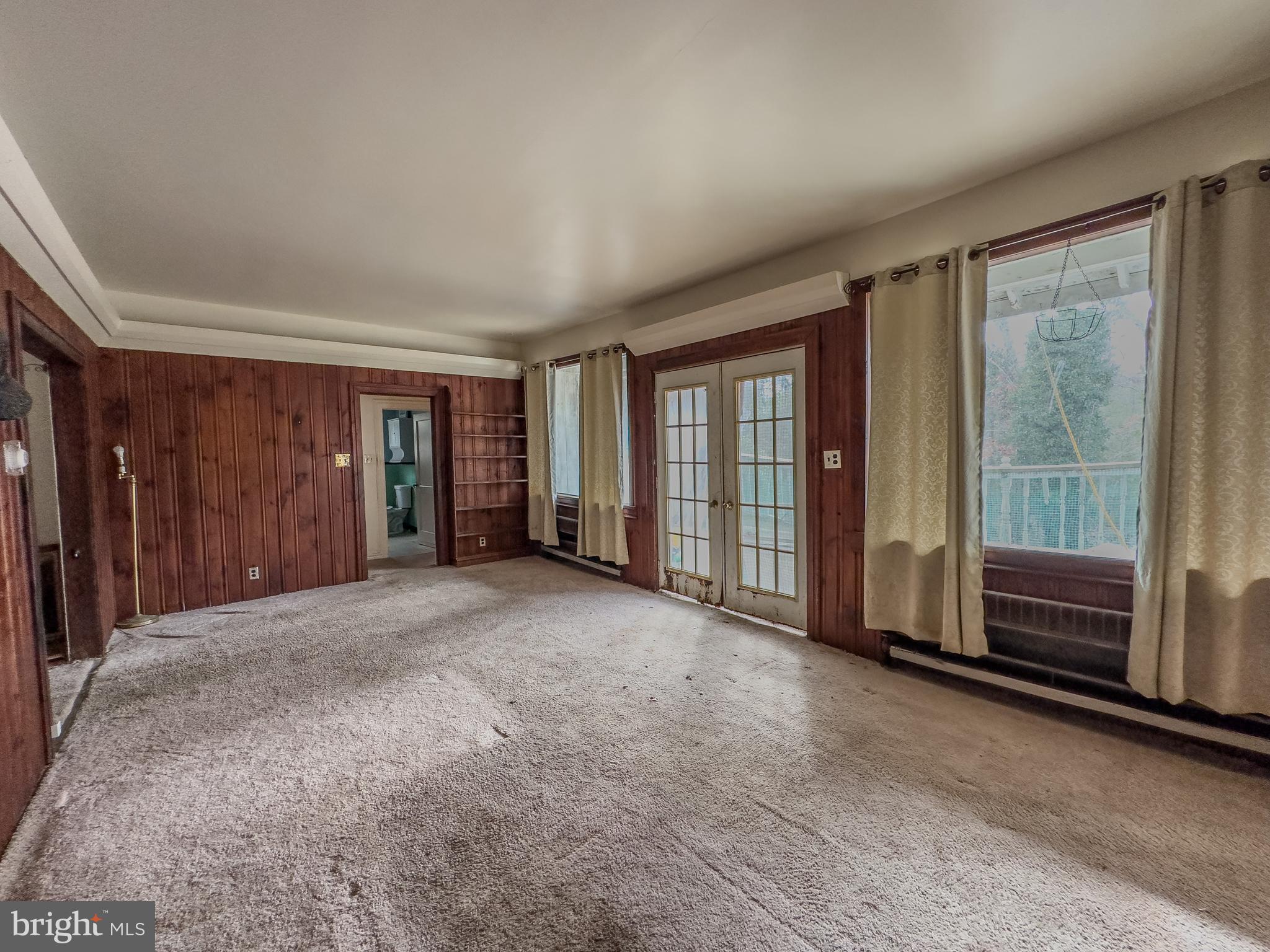 355 Penny Ln