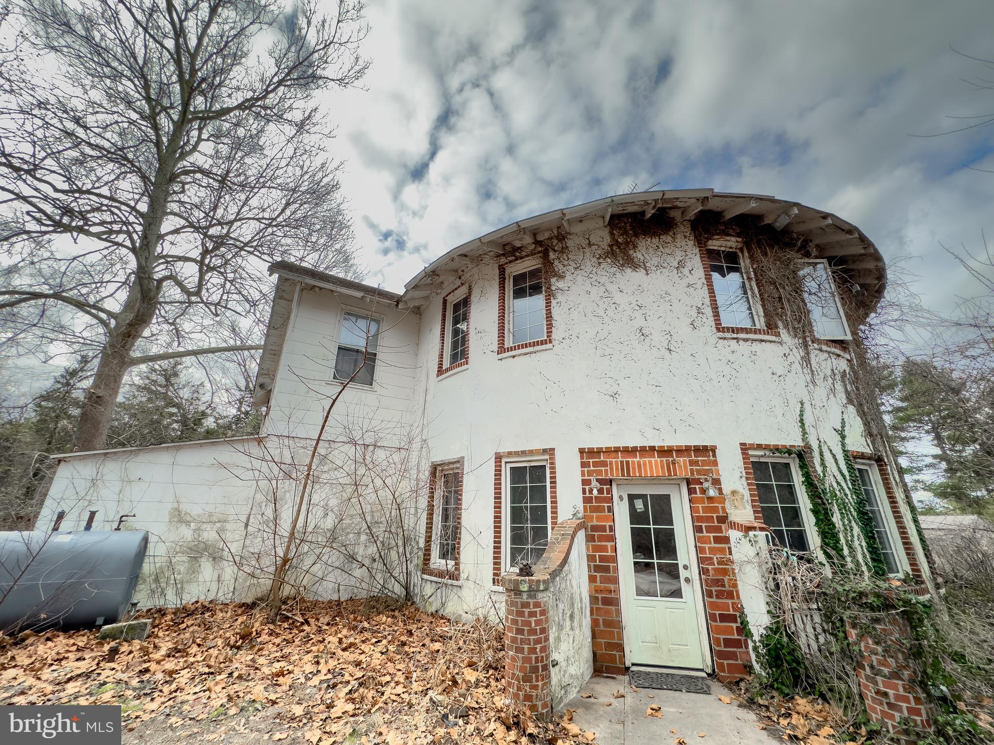 355 Penny Ln